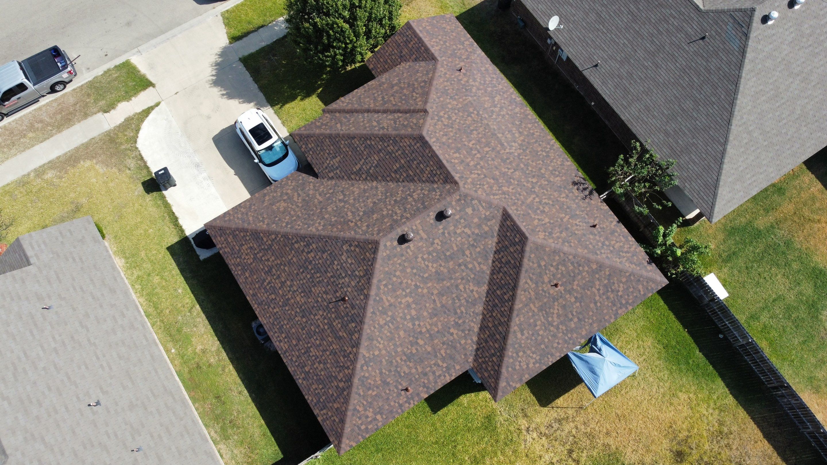 Residential Roofing Installation using Owens Corning Oakridge by Kstylez Roofing & Construction