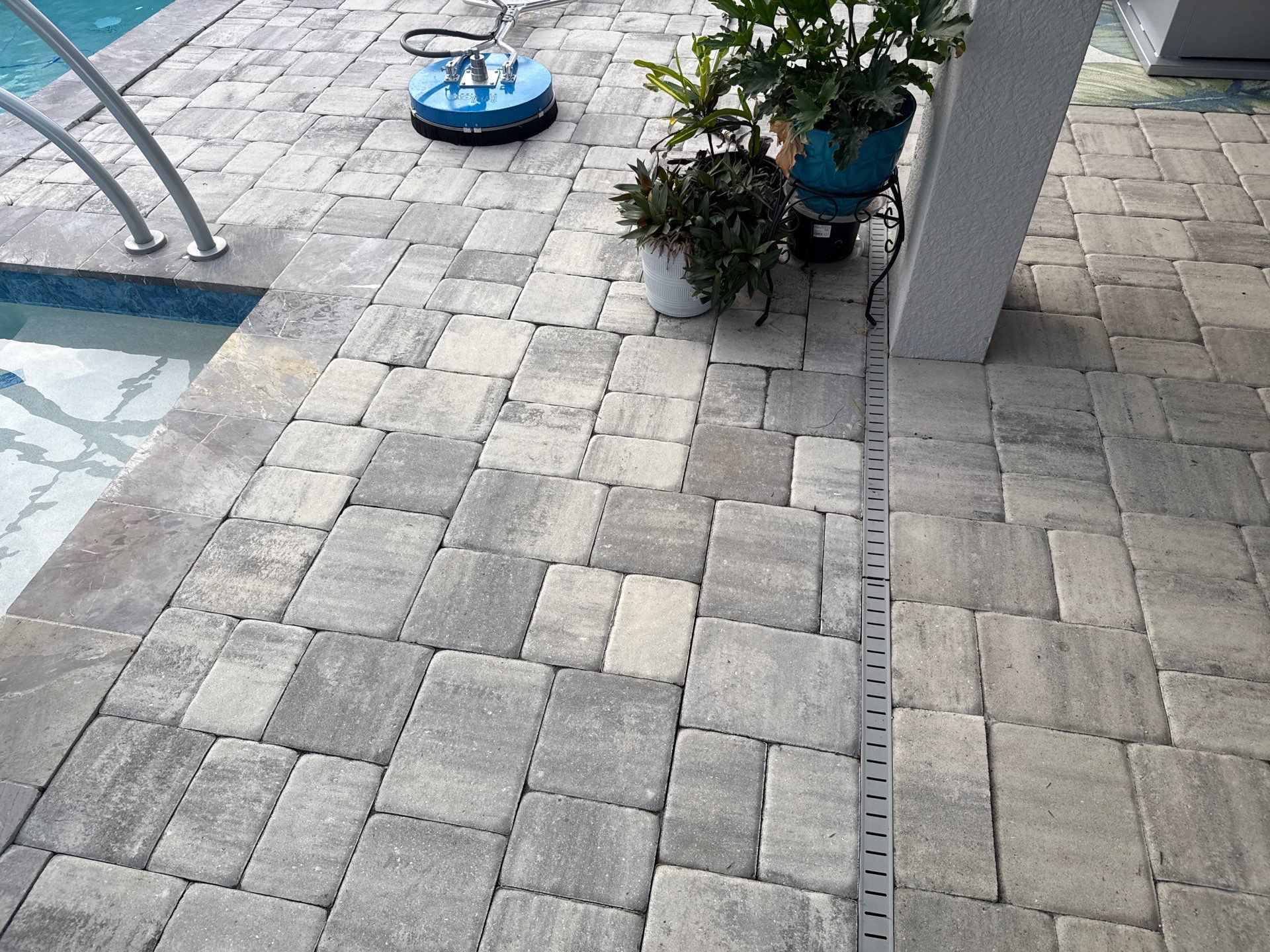 Paver Pool Deck & Screen Enclosure Cleaning – North River Ranch, Parrish, FL by Sunshine AquaWash