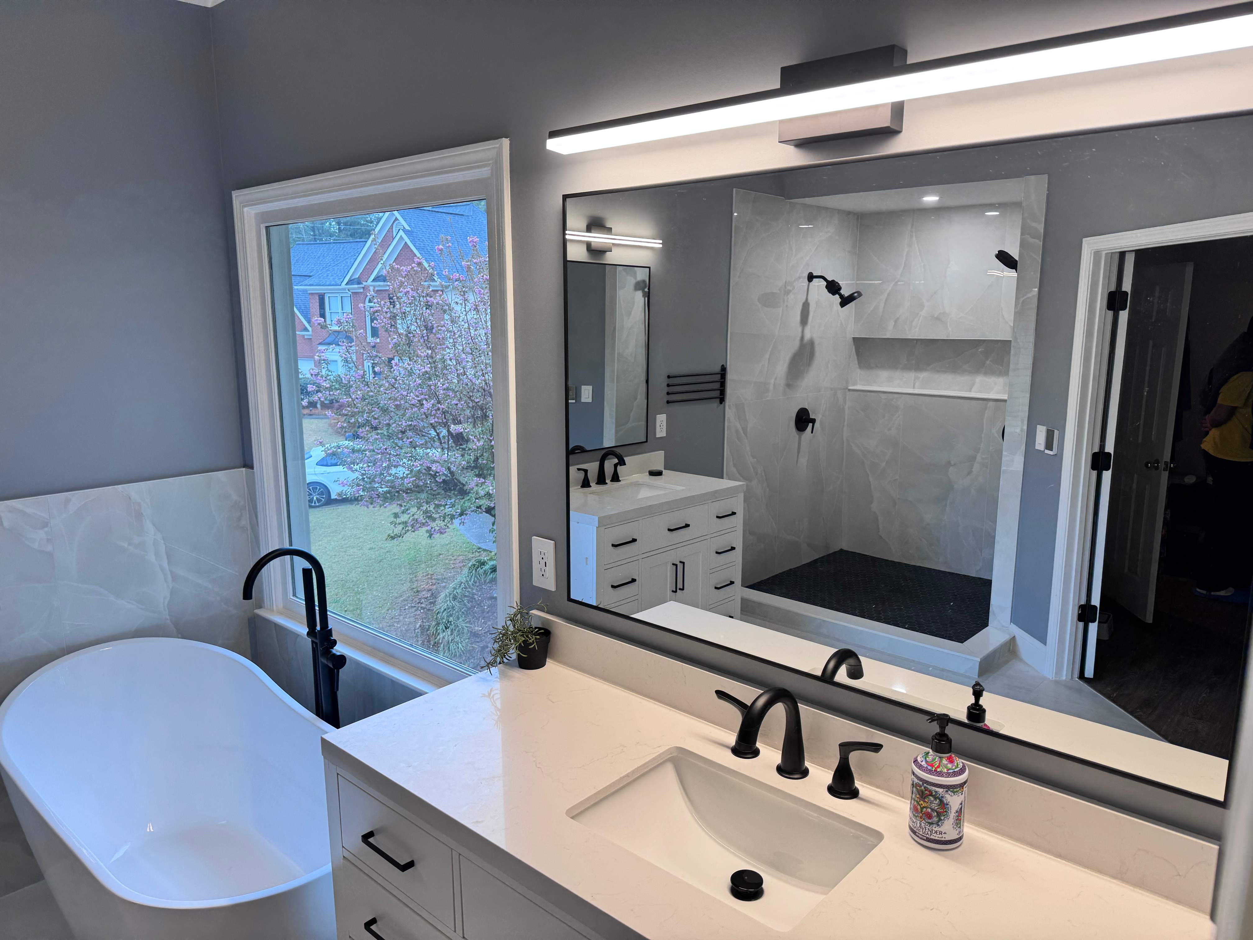Master bathroom renovation by Prudencio