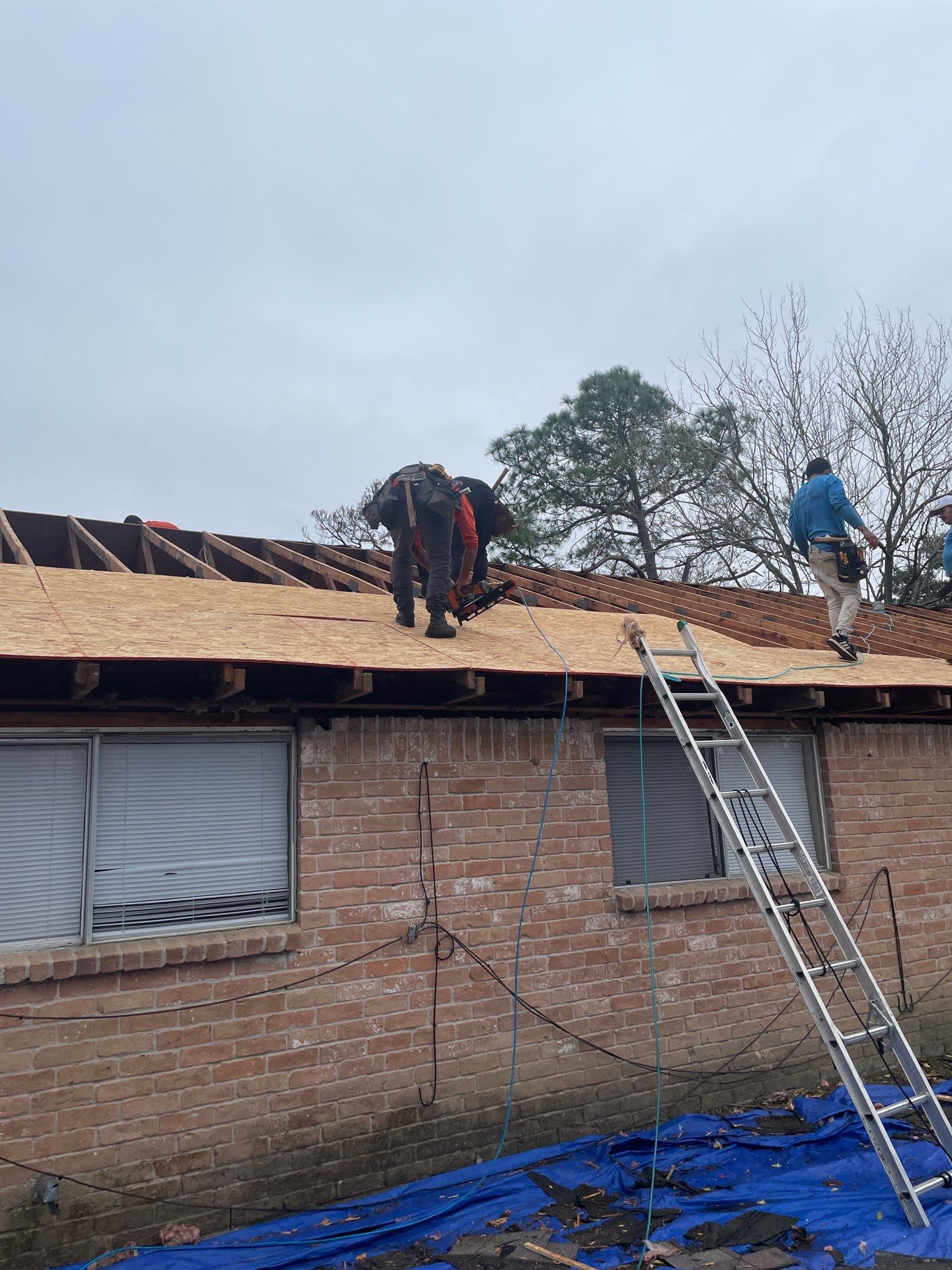 Roof Replacement Houston by Roof Repair Company