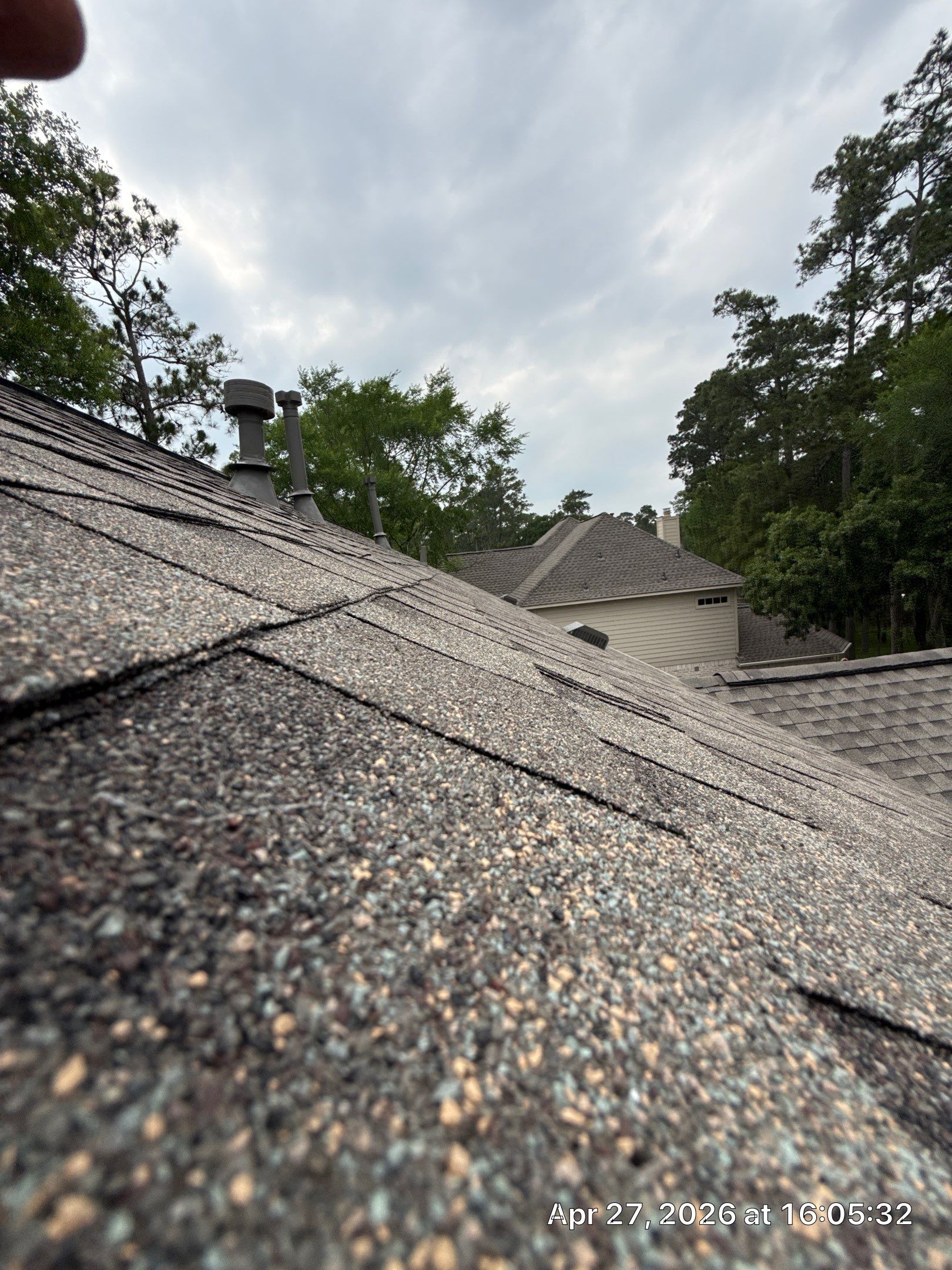 GAF HDZ - Weathered Wood by Elite Roofing LLC