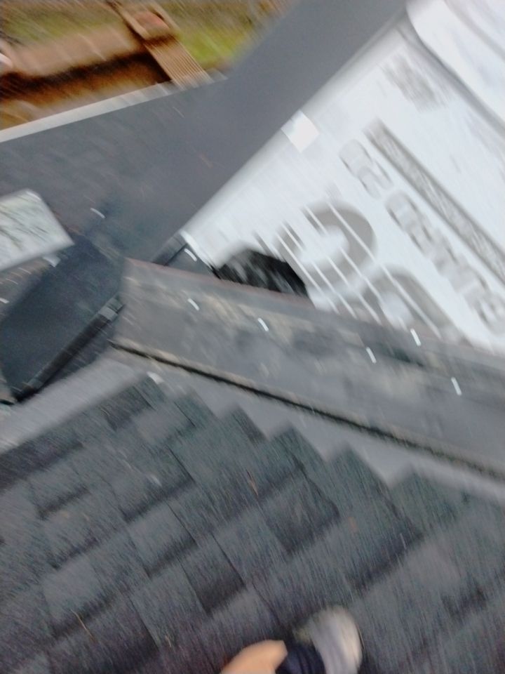 Residential Roofing Installation using Owens Corning Duration, Driftwood by Absolute Roofing and Construction