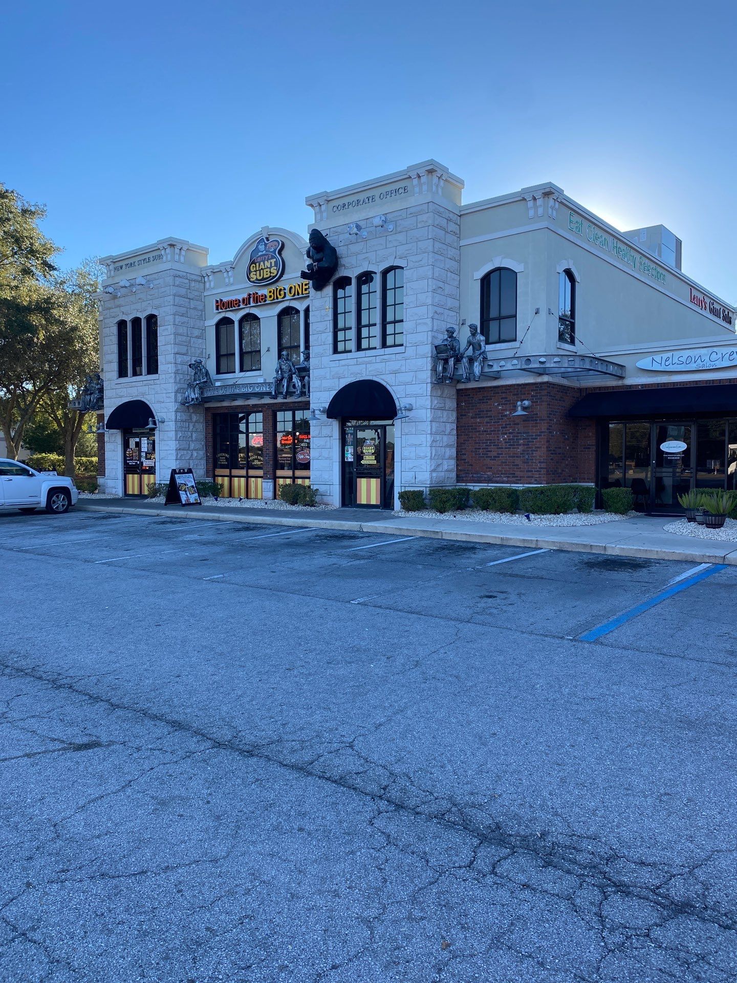 Larry’s Giant Subs | Rock & Mulch by ProGreen Services