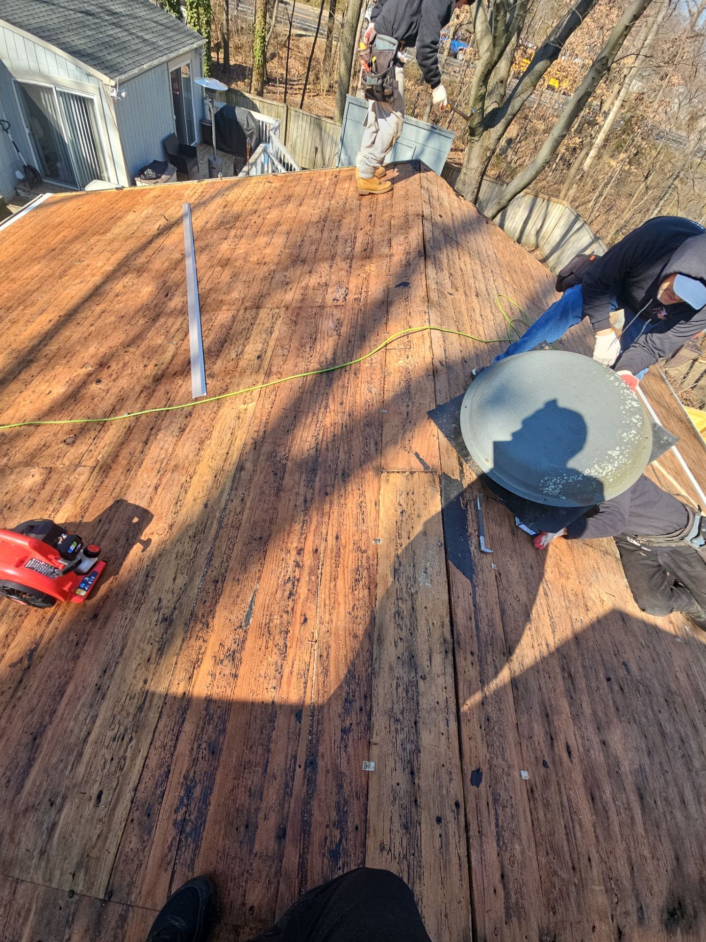 Residential Roofing Installation using Owens Cornering by Real1Construction