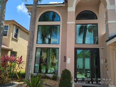 Beautiful home in Miramar replacement of windows and doors