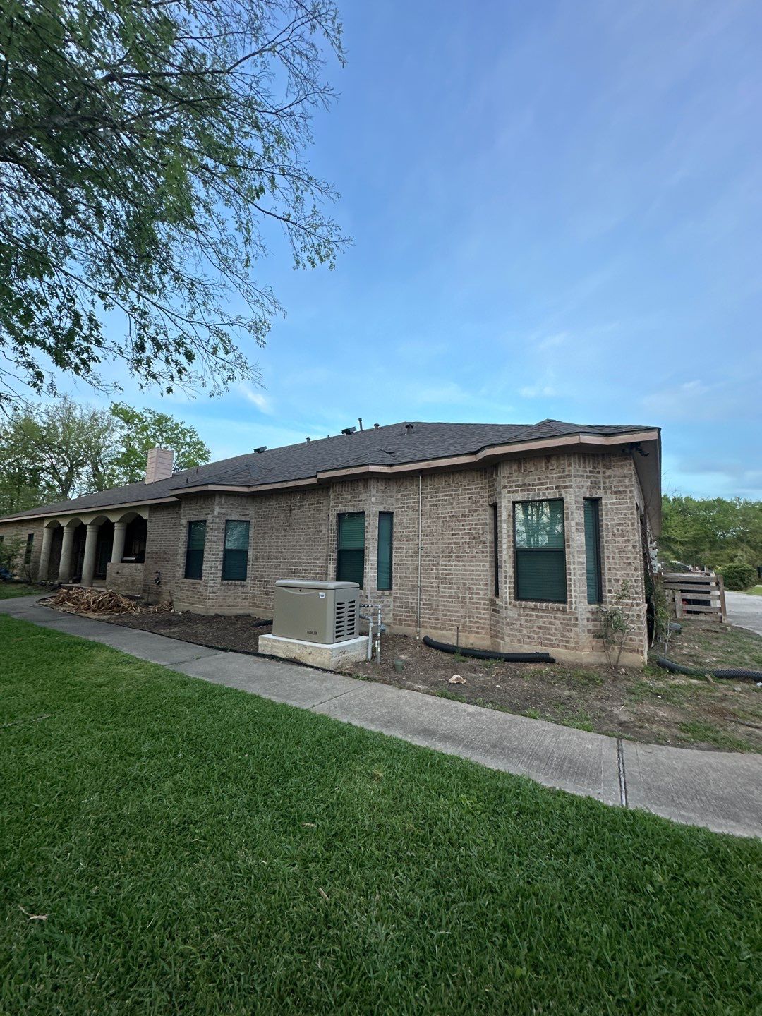 Roof Replacement Weston Lakes by Roof Repair Company