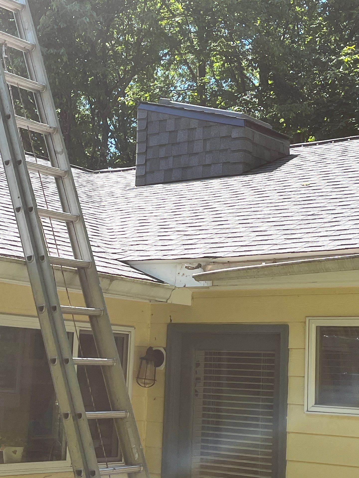 Oakton: Roof Replacement With CertainTeed Landmark Designer Shingles in Pewter by RM Banning, Inc.