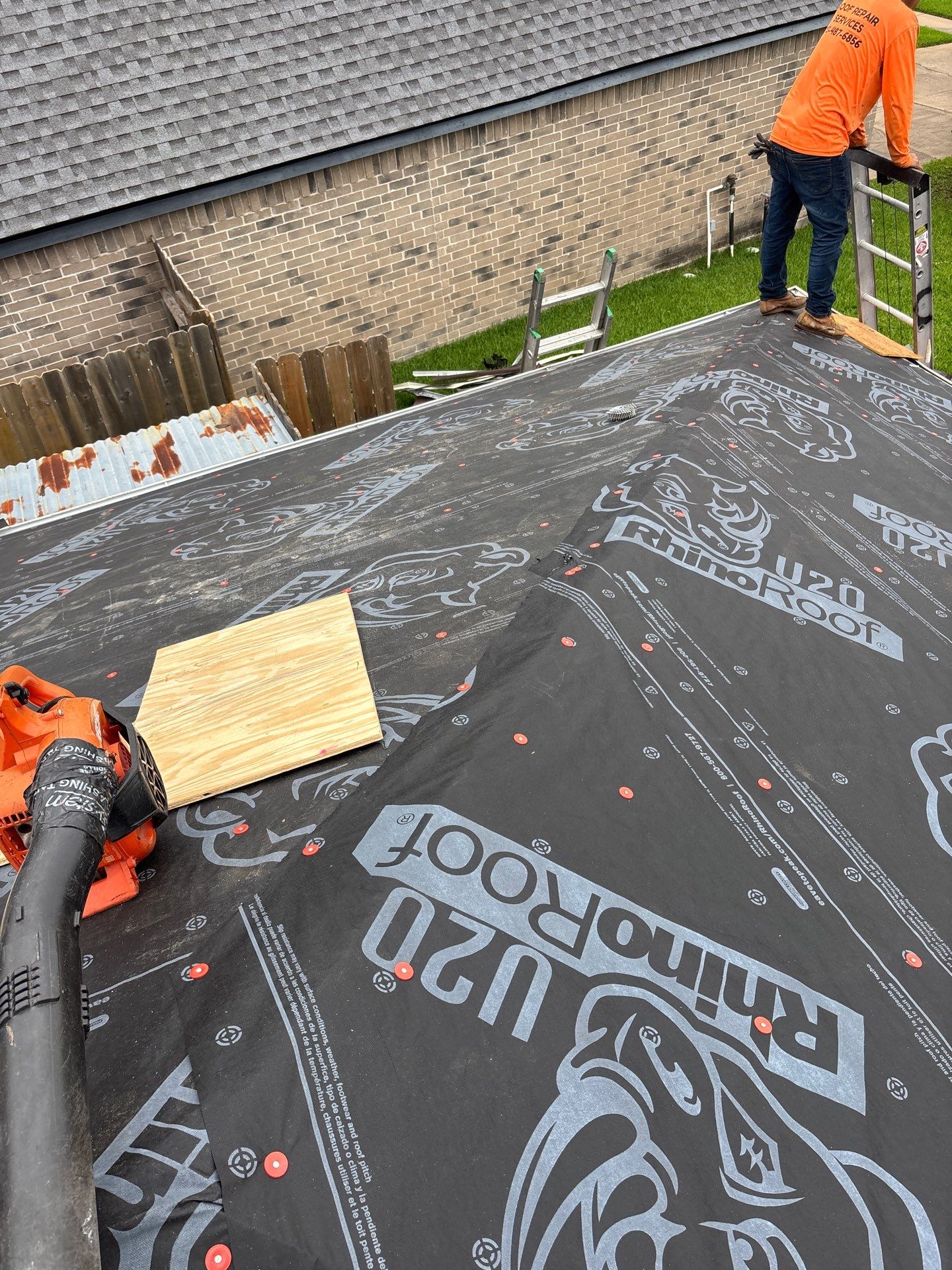 Roof Repair Sugarland by Roof Repair Company