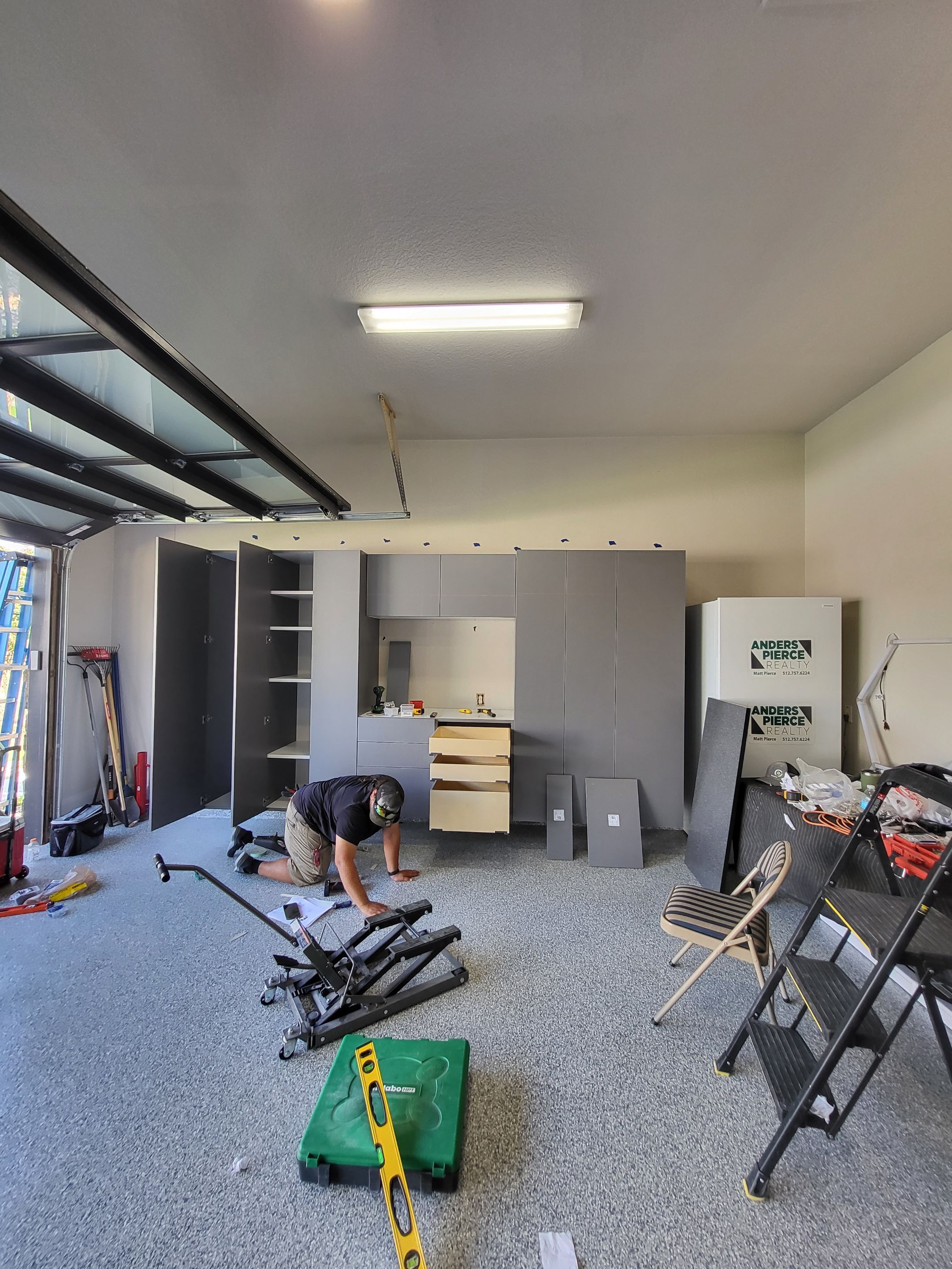 John Newcombe Country Club, New Braunfels by TORO Garage Co