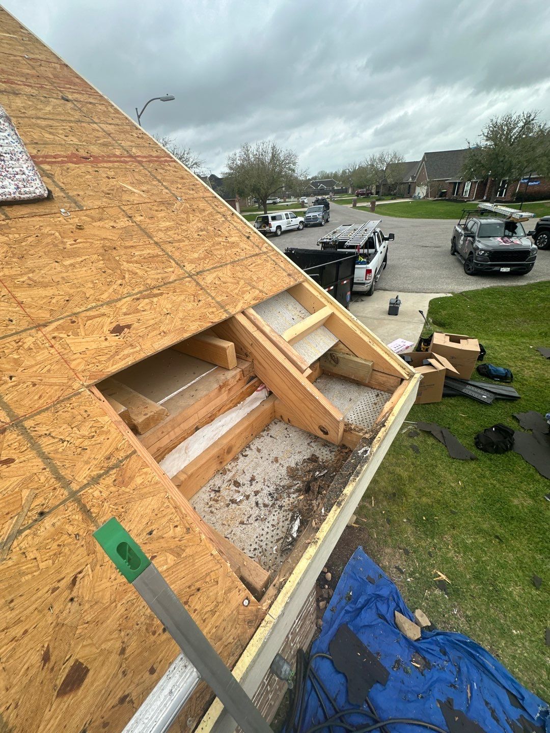 Hail Damage using Owen's Corning Duration (Lifetime) Shingles by Roof Repair Company