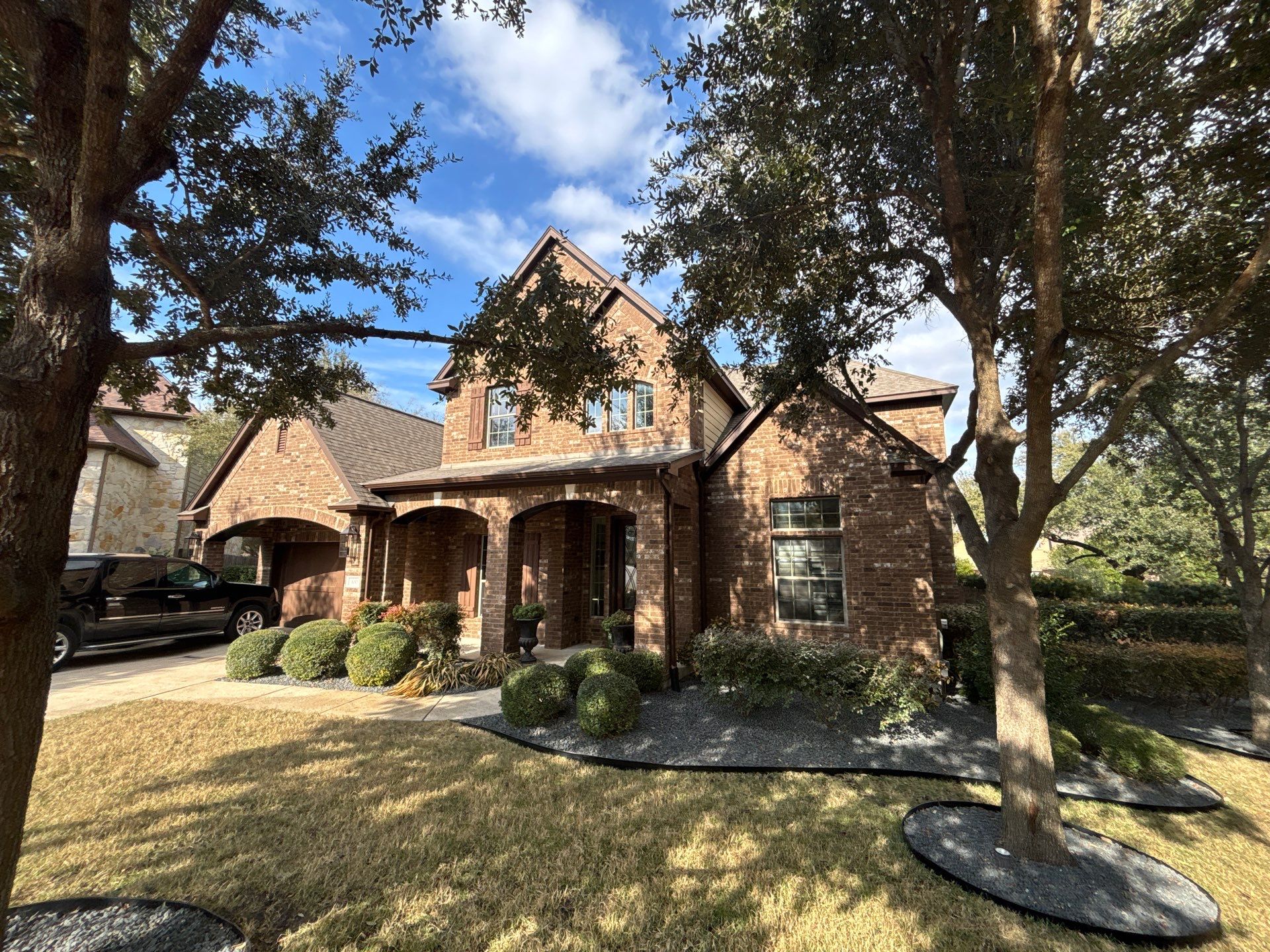 GAF UHDZ - Charcoal by Elite Roofing LLC
