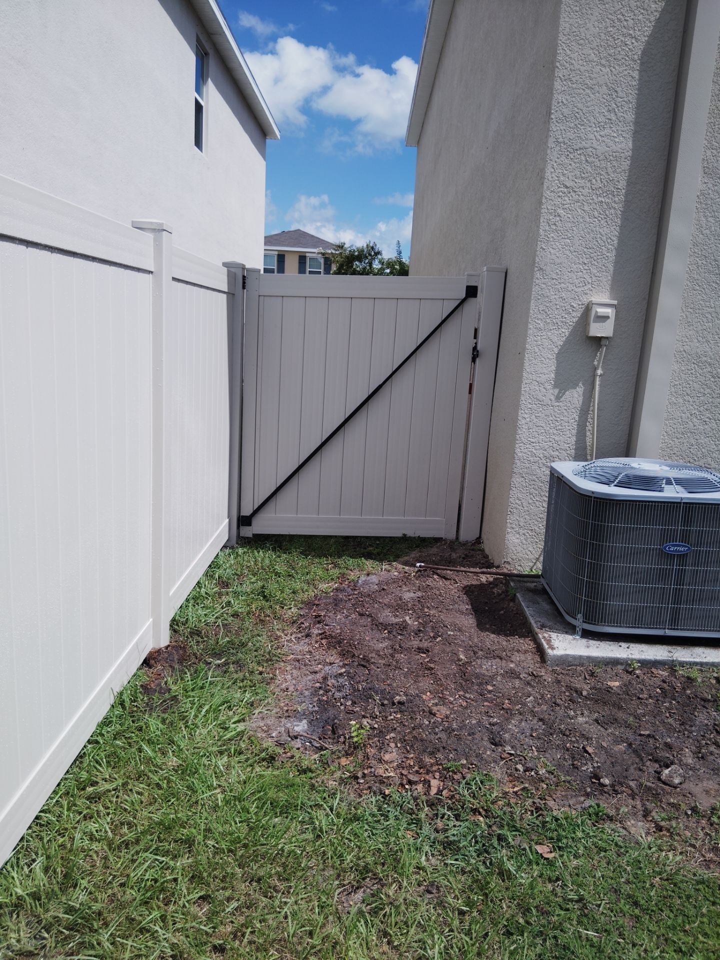  5917 Silver Sage Wy by H&Y Fence