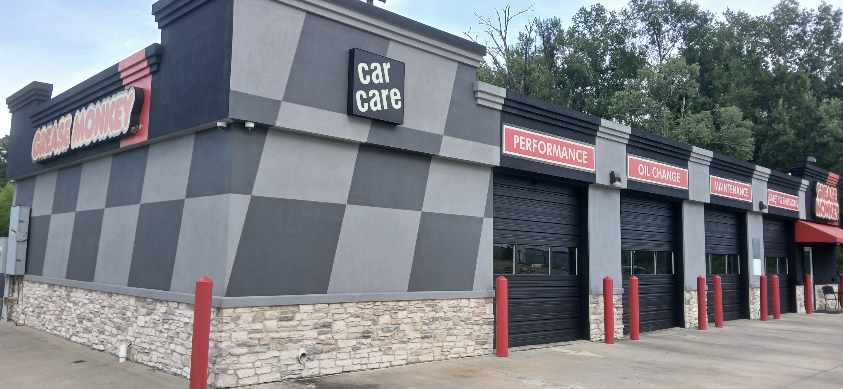 Commercial Exterior - Grease Monkey Oil Change by Fresh Coat Painters of Cypress