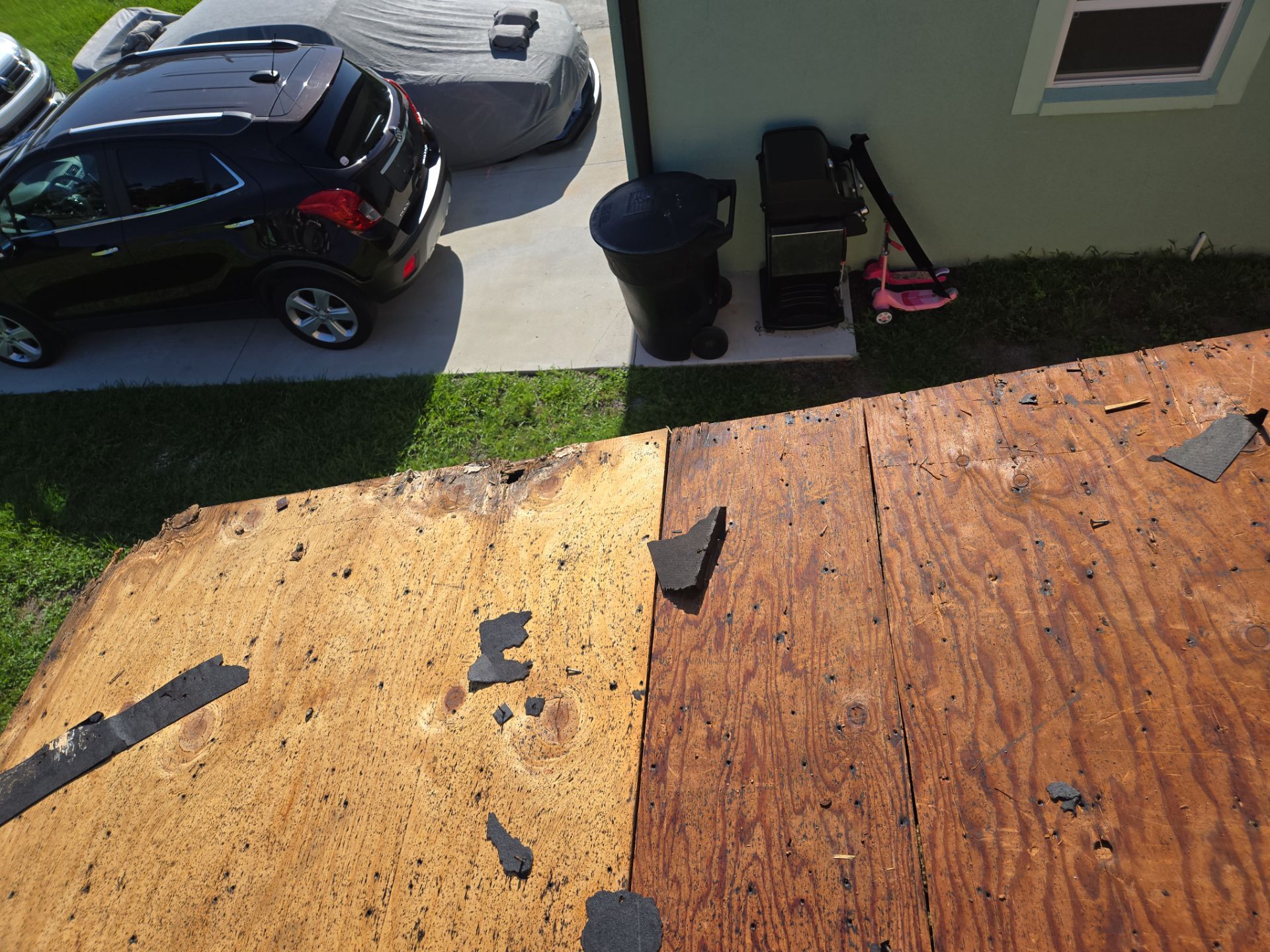 Project in St. Petersburg 33702 by Mitchell Roofing Company LLC 