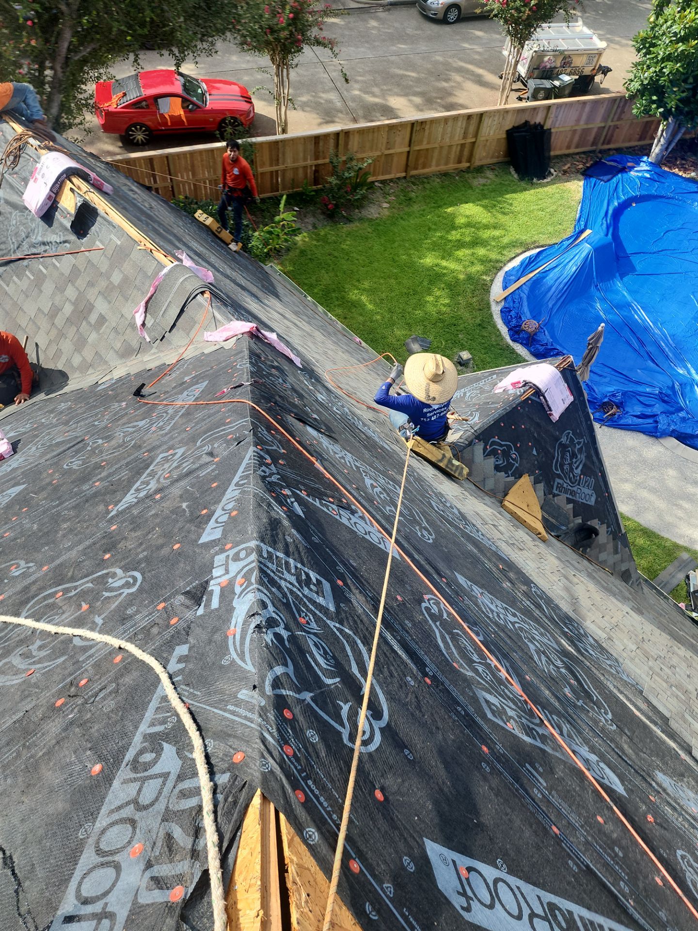 Residential Roofing Installation using Owen's Corning Duration (Lifetime) Shingles by Roof Repair Company