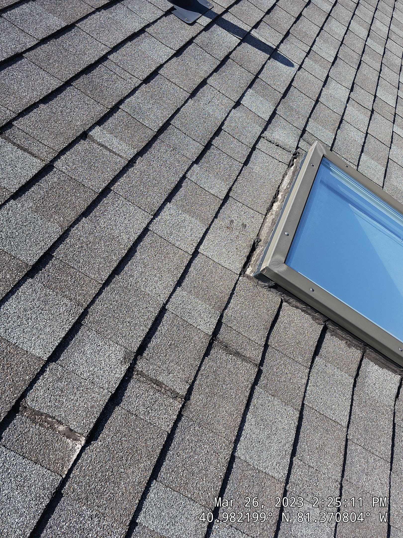 ATLAS PINNACLE HP W/SCOTCHGARD HEARTHSTONE  by Eagle Eye Roofing