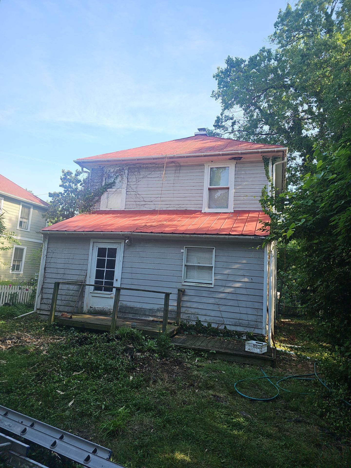 Siding and roofing  by Real1Construction