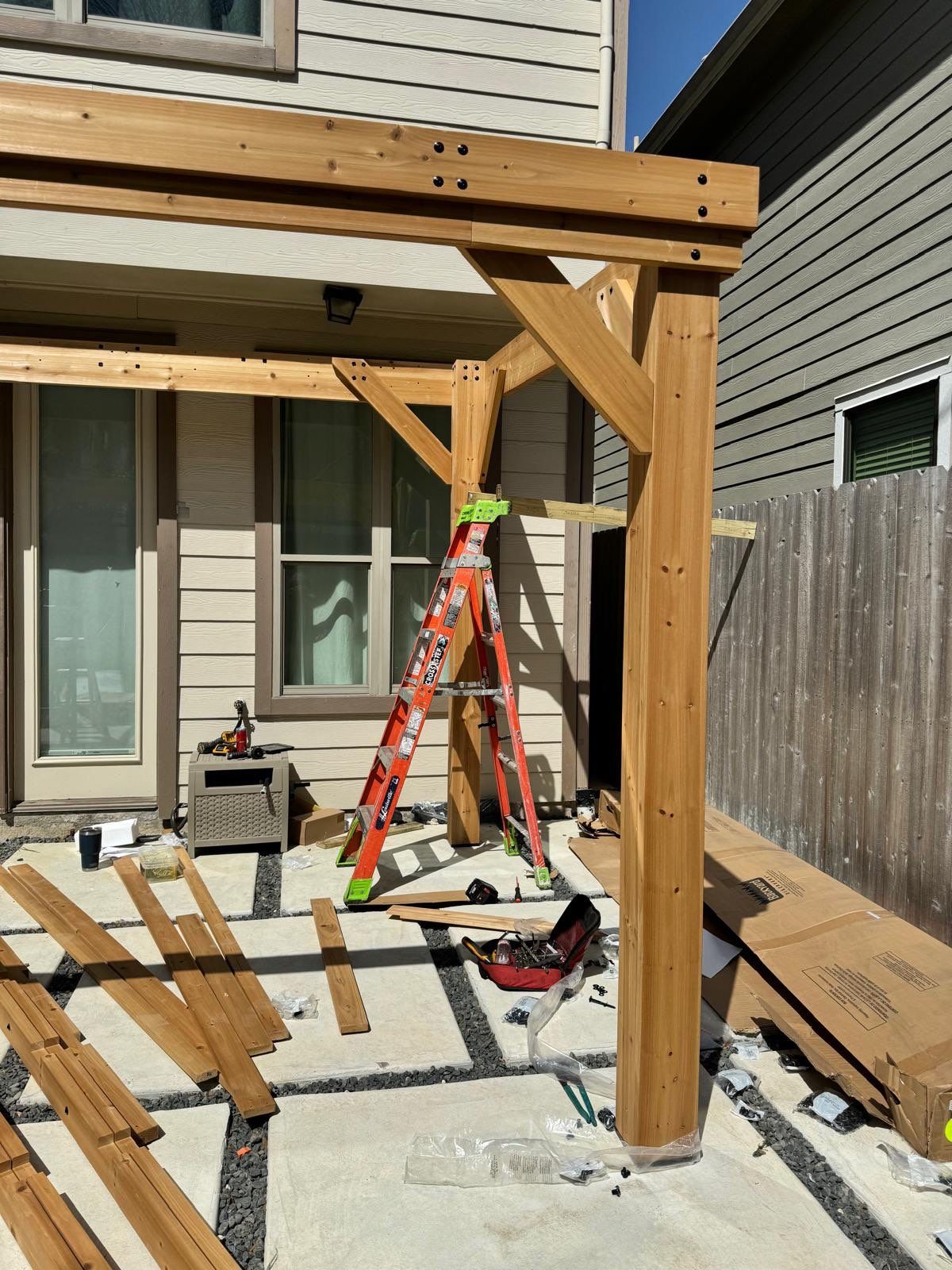 Backyard Upgrade: Professional Pergola Installation for Jennifer! ☀️🍹 by Texas Urban Elements