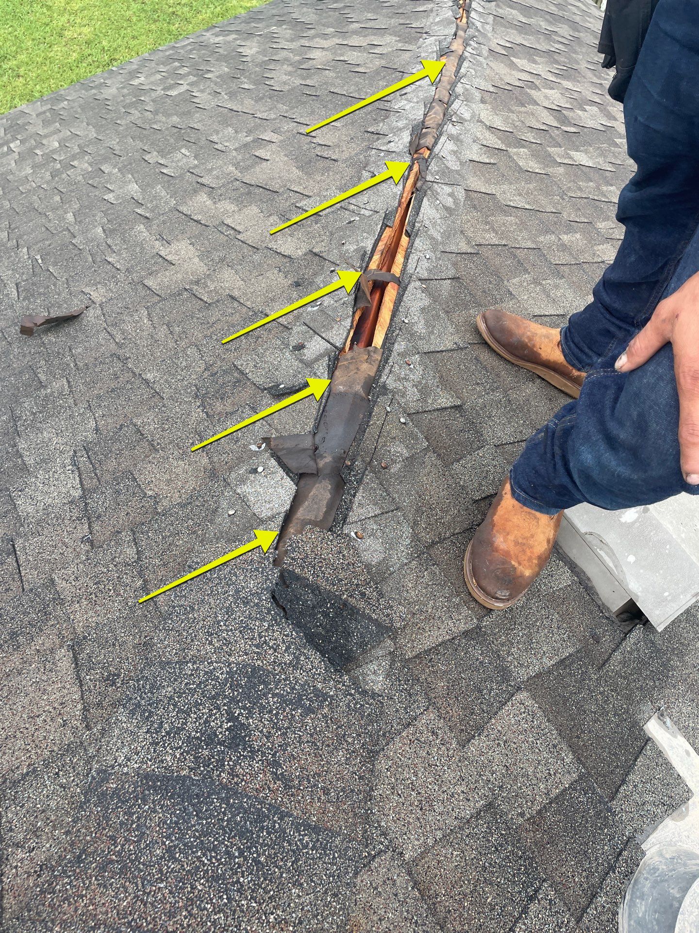 Hail Damage using Owen's Corning Duration (Lifetime) Shingles by Roof Repair Company