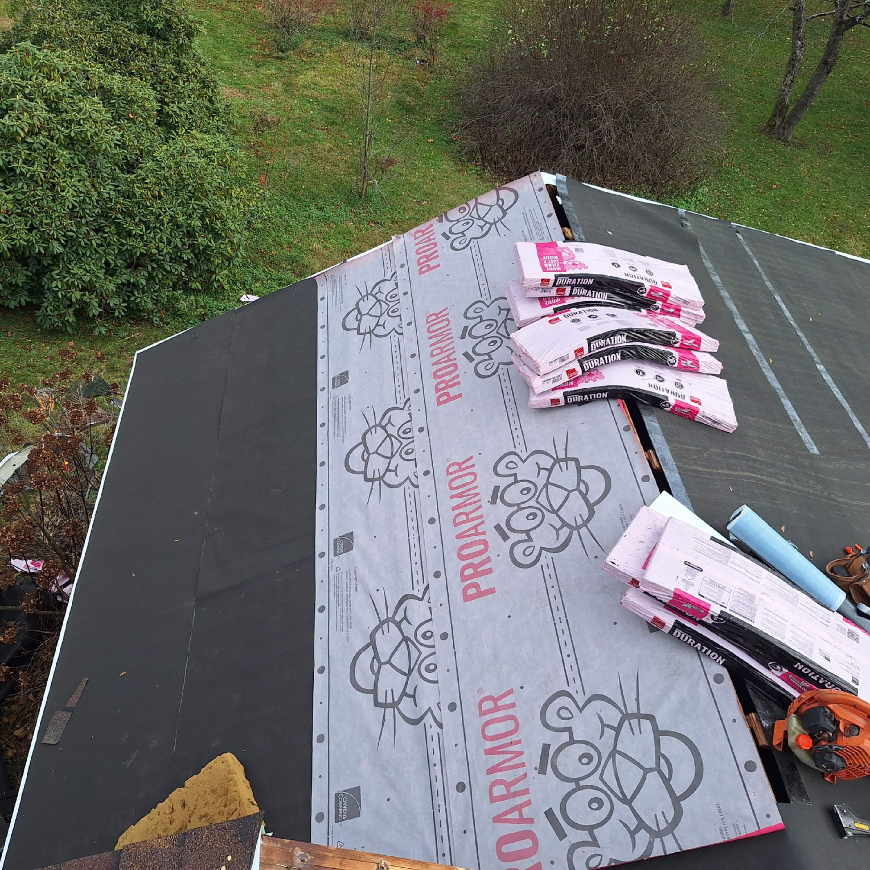 Two-Layer Tear-Off & Full Roof Replacement in Barrington, MA – Owens Corning Duration, Teak by JOHNNYS PRO
