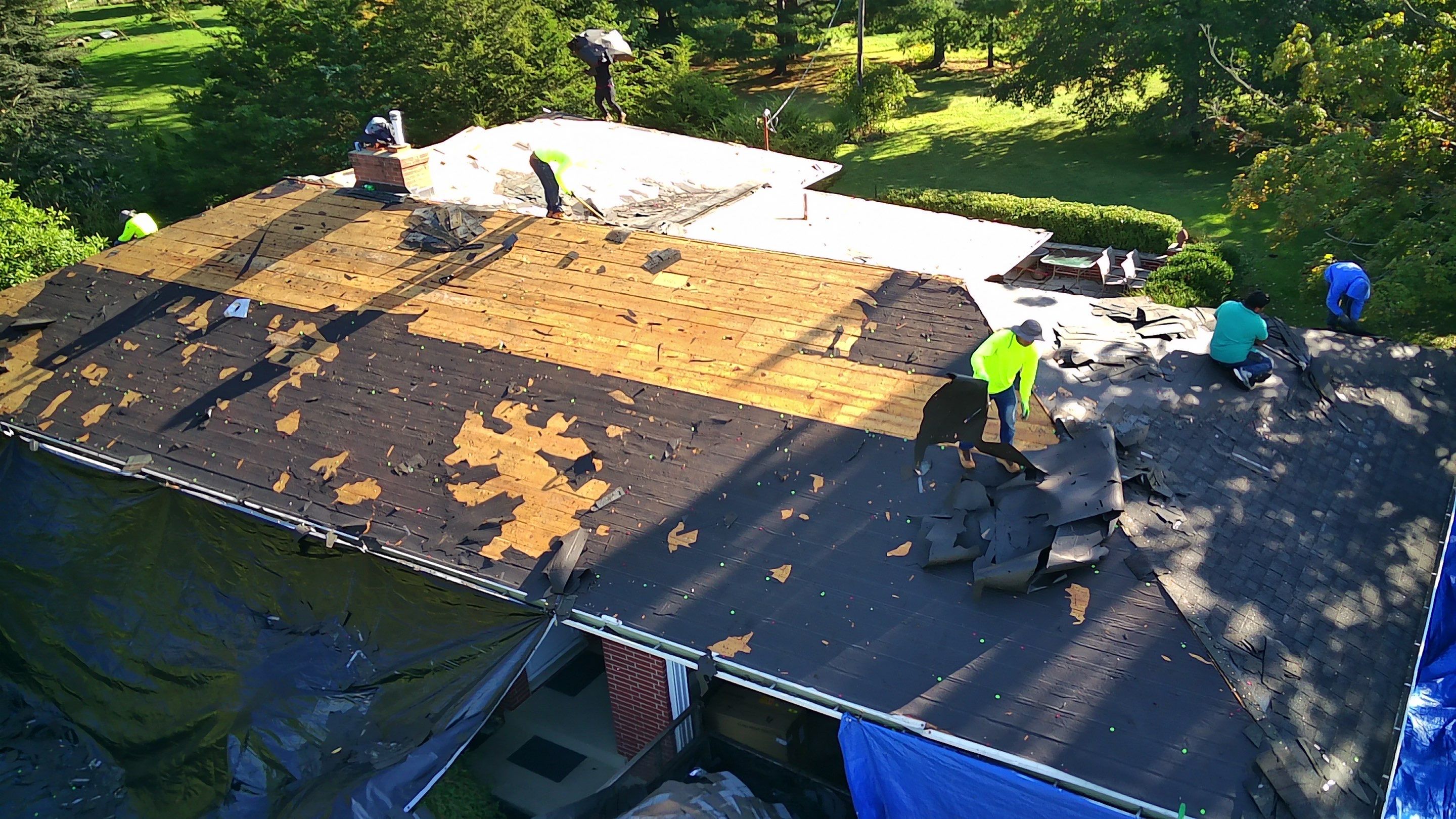Landmark Pro Installation in Lewis Center by Best Roofing & Siding Company