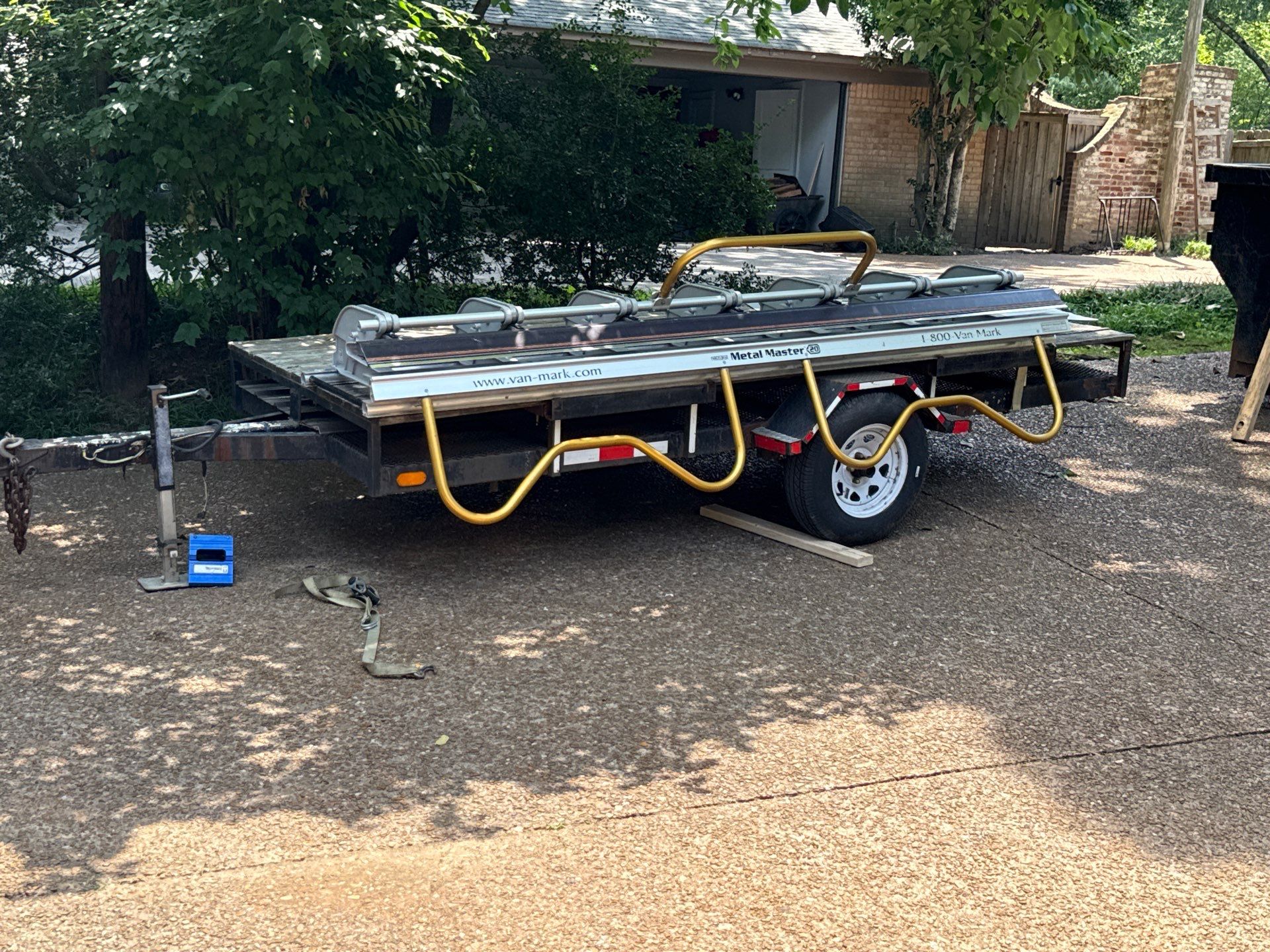 Residential Standing Seam Metal Roof and Membrane Replacement in Memphis by Revival Roofing Services