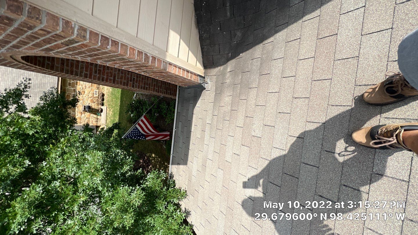 Residential Roof Replacement using Owens Corning 30 year Architectural Shingles by Premier Roofing and Contracting
