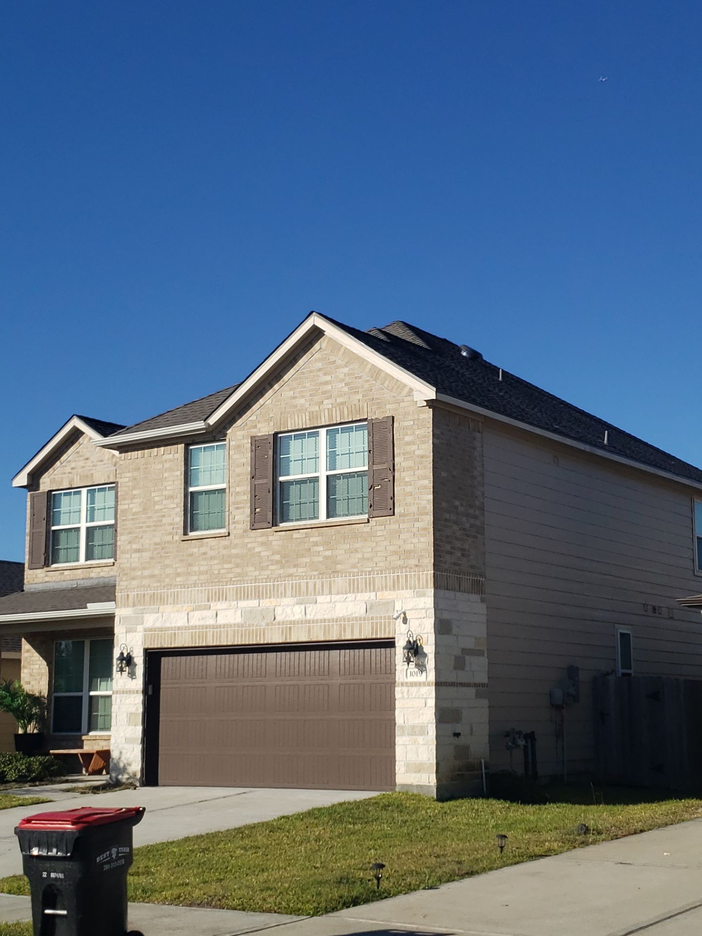 Residential Roof Replacement using GAF NATURAL SHADOW - WEATHERED WOOD by Elite Roofing LLC