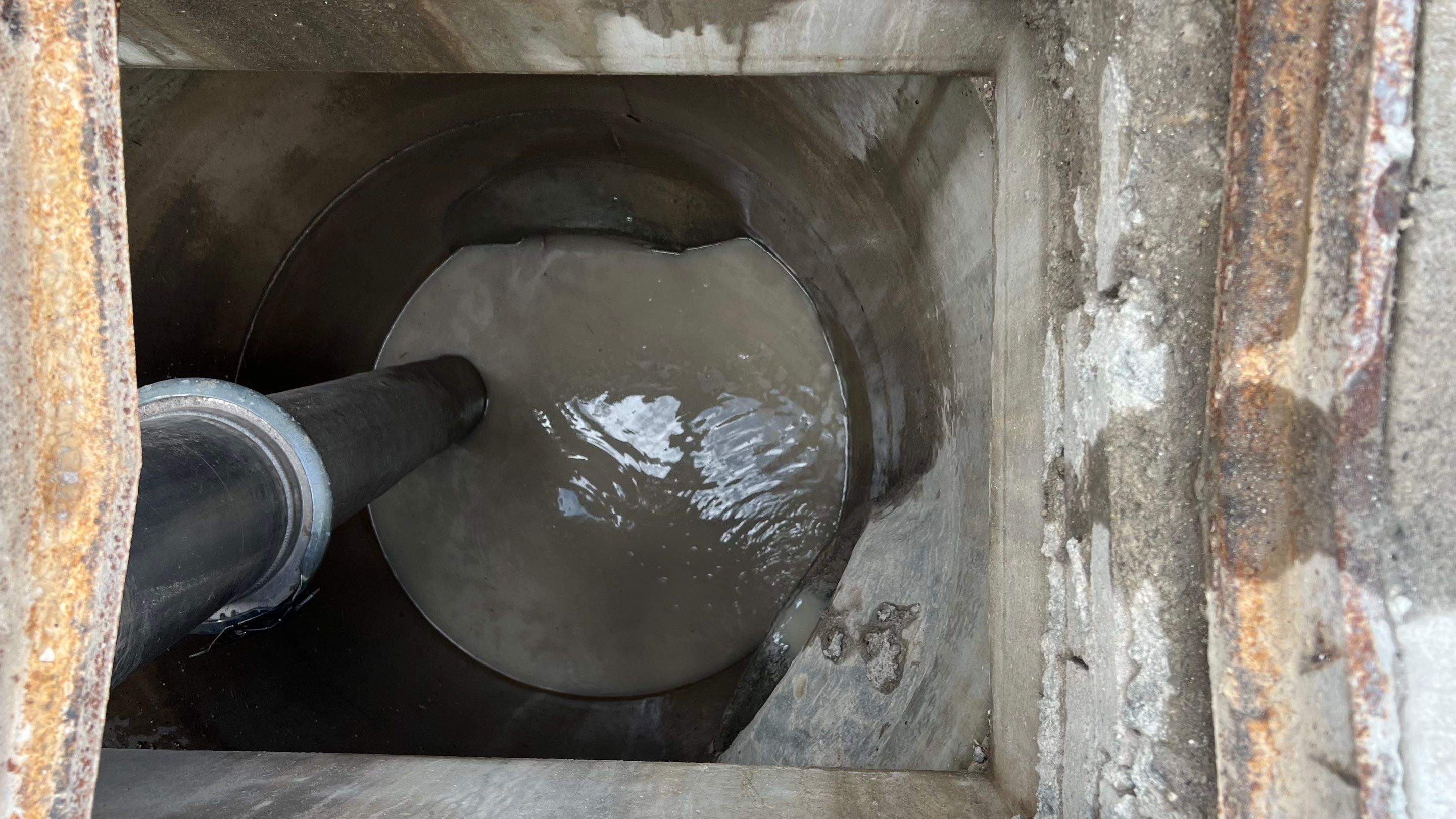 New Construction Storm Drain System Cleaning by APS Power & Water