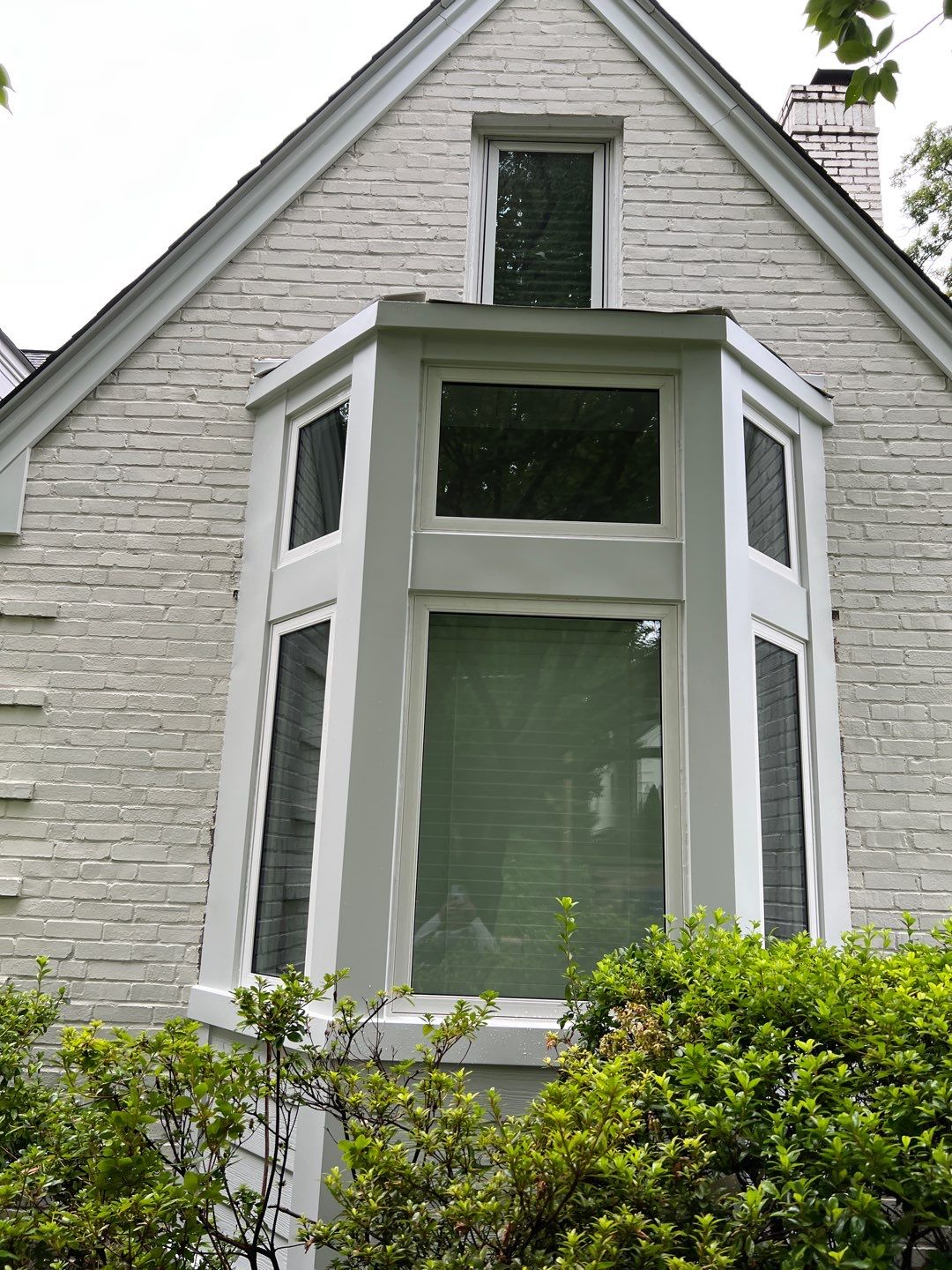 Arlington Hardie Installation - Arctic White by RM Banning, Inc.