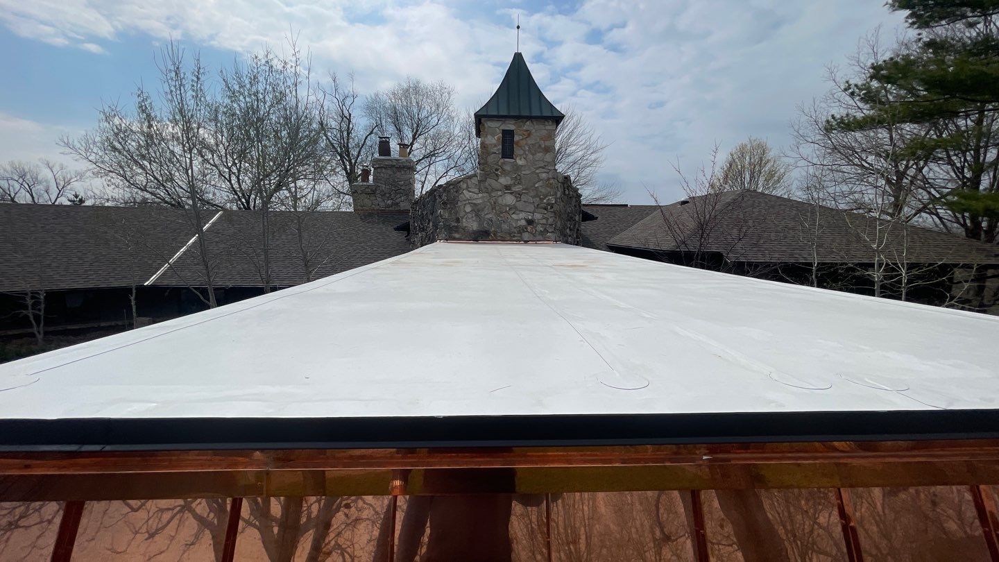 Residential Roofing Install - Atlas Pinnacle Pristine - Color Majestic Shake by Titan Commercial & Residential Roofing