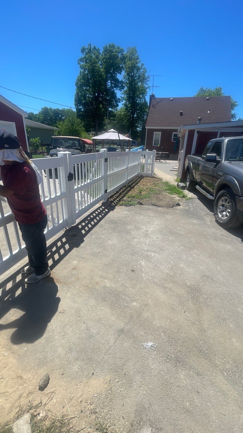 Chain-Link Fence Upgrade to Vinyl Fence by Kraz Construction
