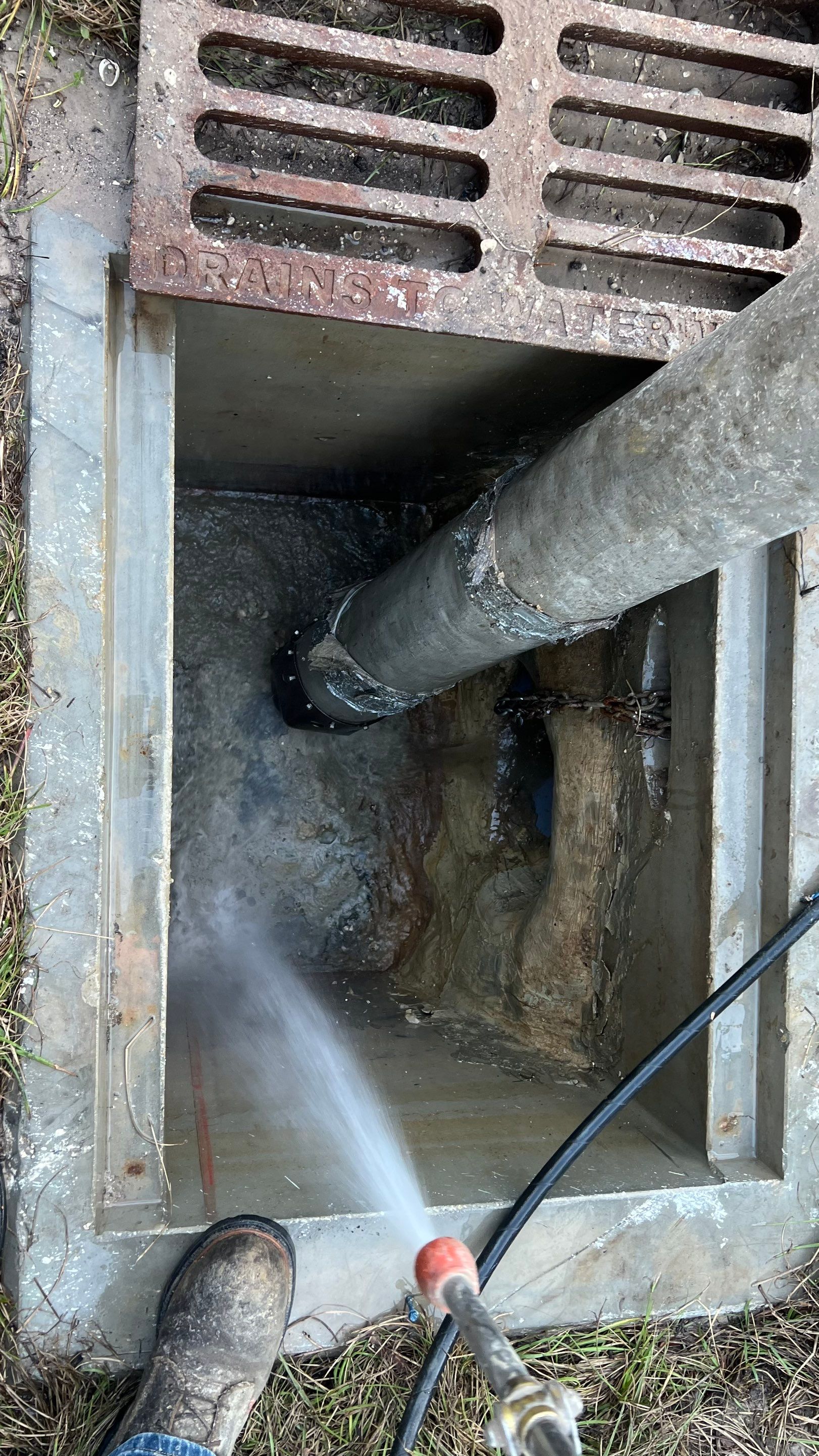 New Commercial Construction Stormwater System Cleaning by APS Power & Water