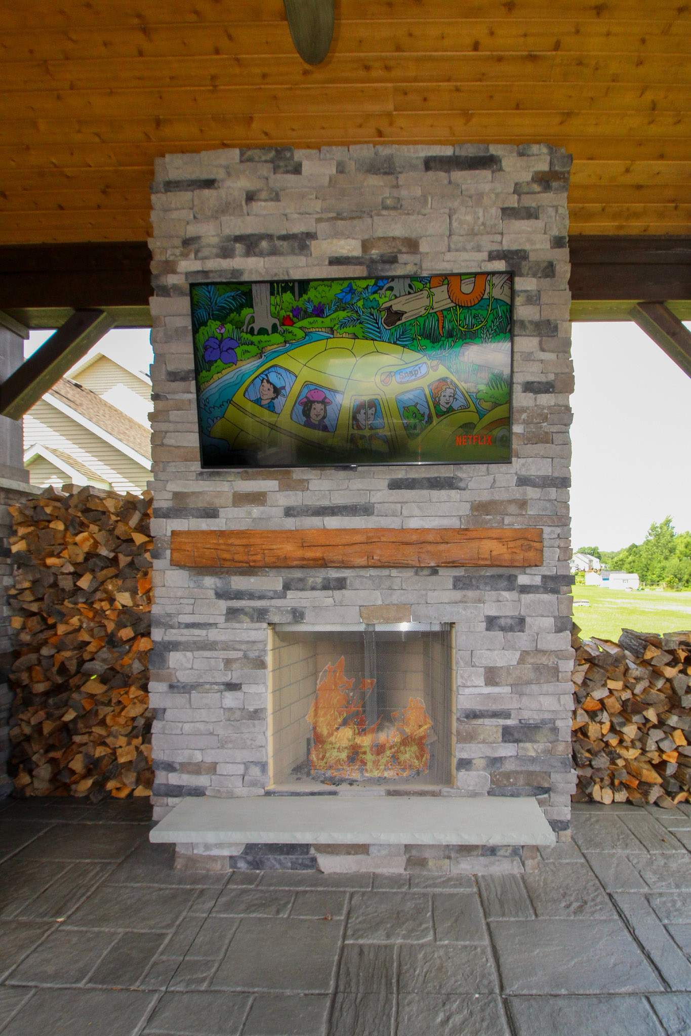 Outdoor Living, Deck, and Addition by Ivy Lea Construction