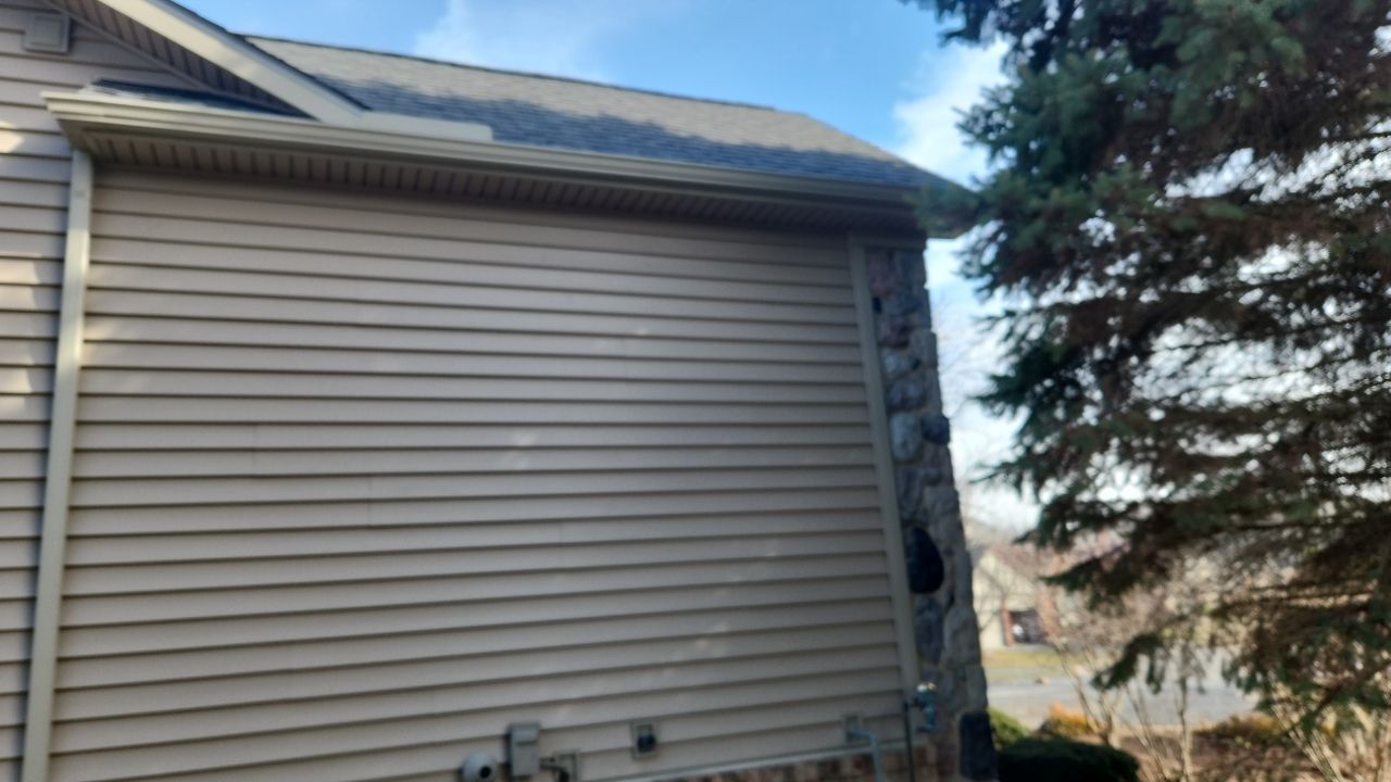 Siding Replacement using Certainteed Monogram D5 by 180 Contractors