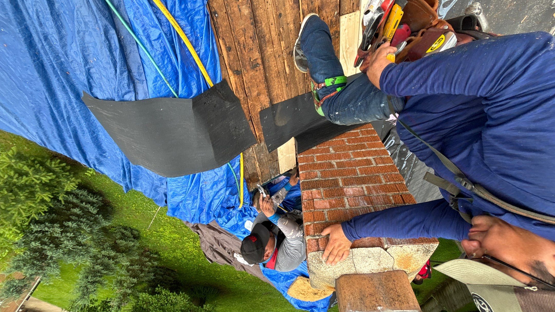 Roof Replacement using Owens Corning Onyx Black by 180 Contractors
