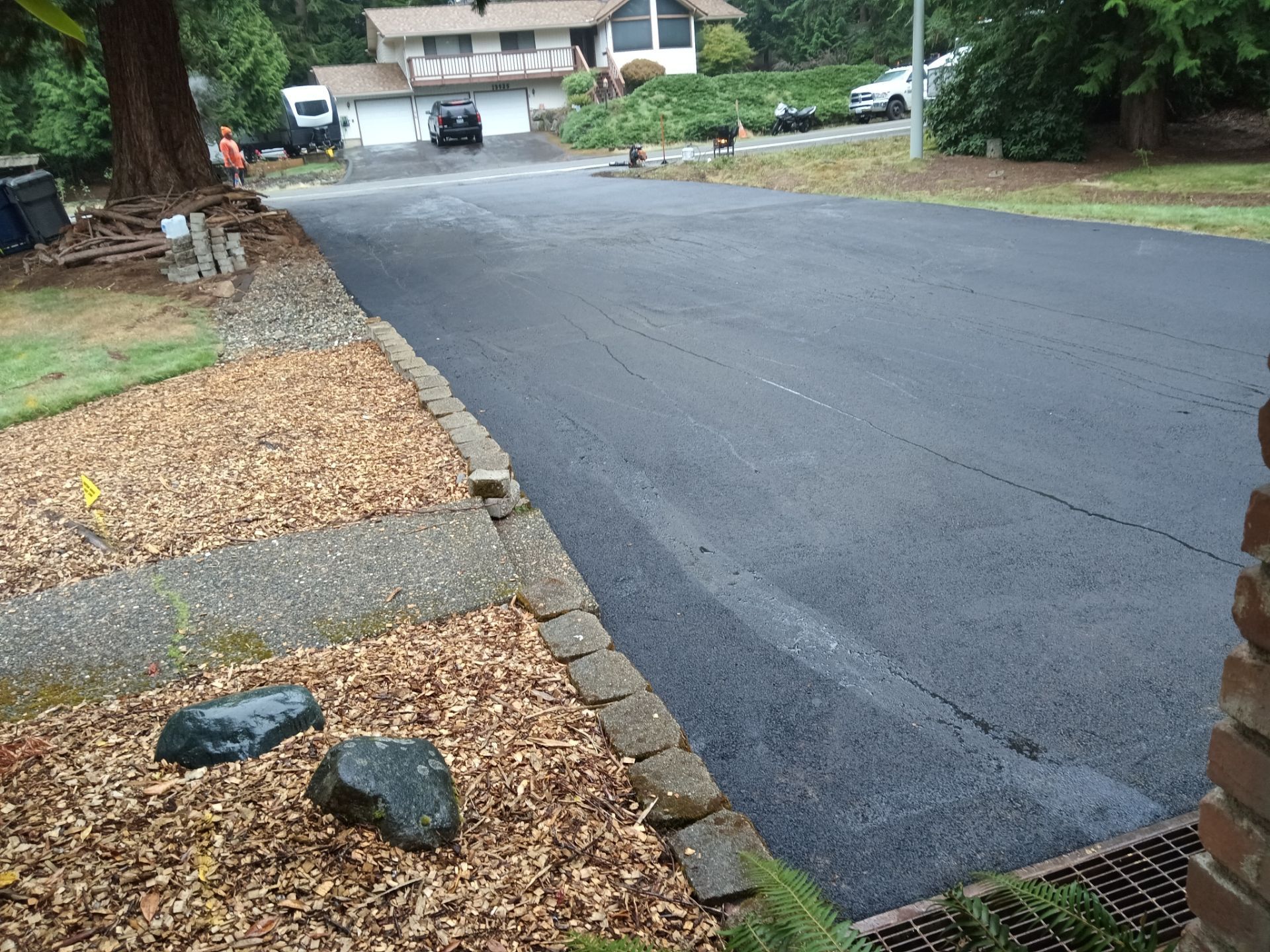 Asphalt Driveway Repair | Edmonds  by Jireh Asphalt & Concrete Inc 
