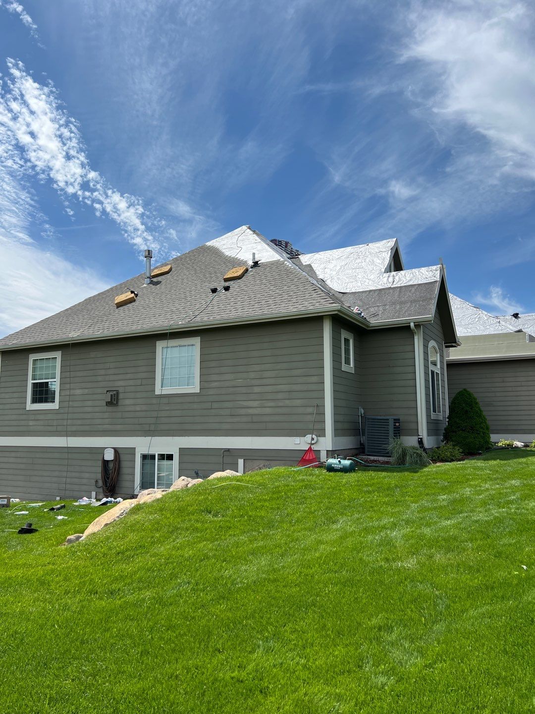 GAF Timberline HDZ - Weathered Wood by Montana Roofing Solutions