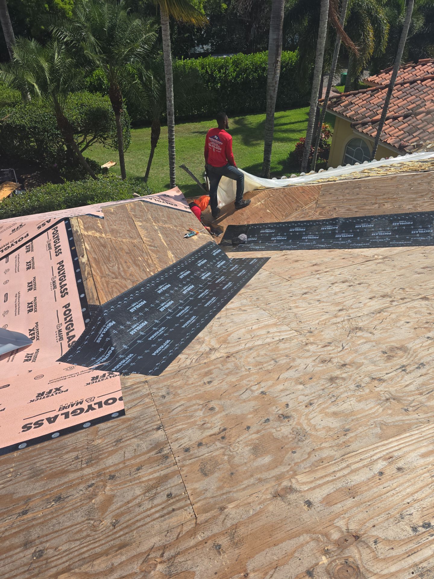 Metal Roof in Davie by Roofing Recovery
