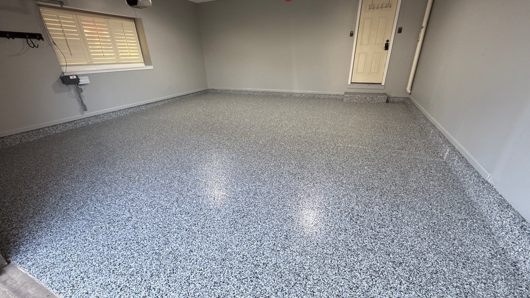 Banner Garage featured photo.