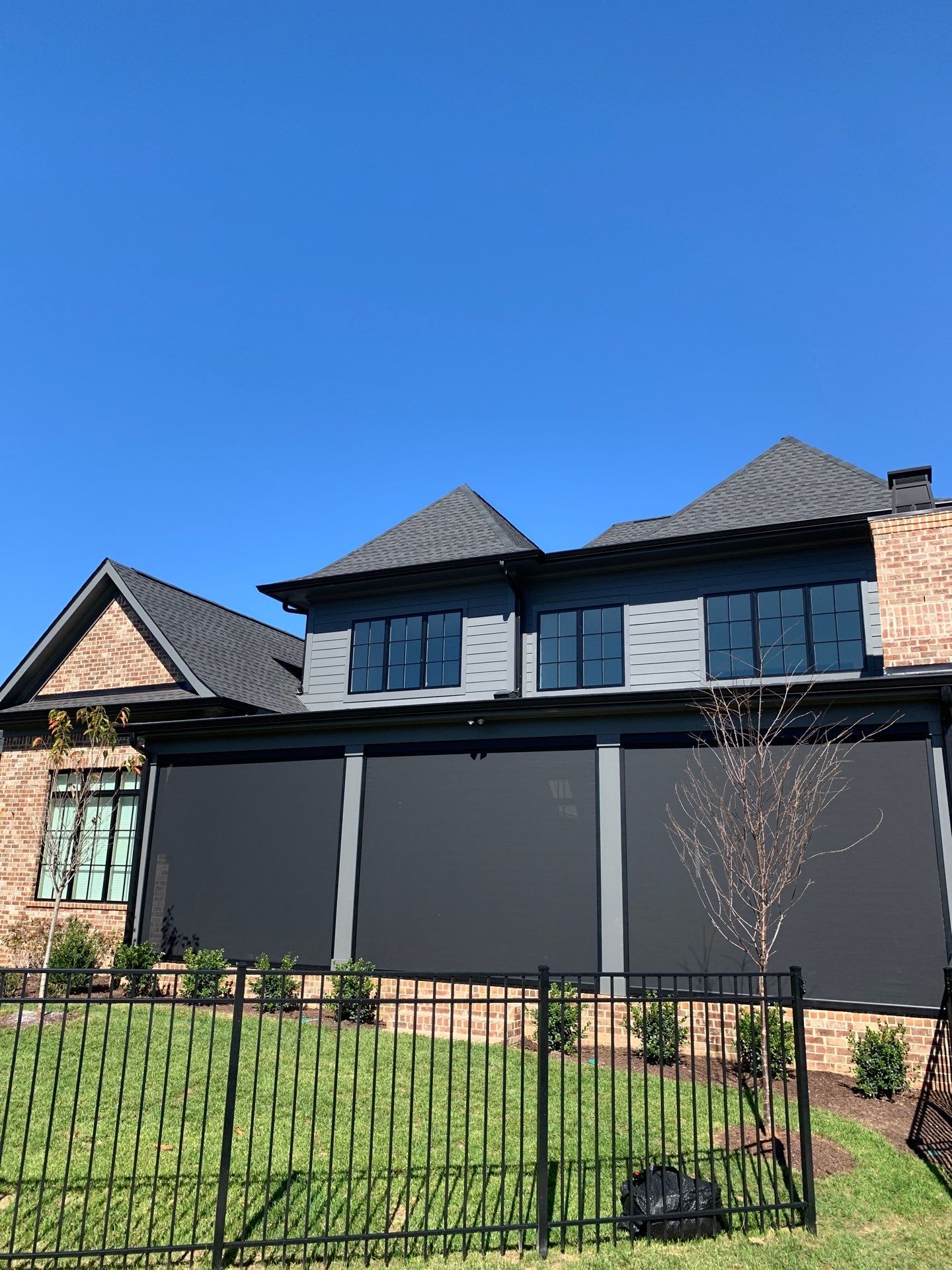 95% Screens in Stephens Valley by Tennessee Shade Company