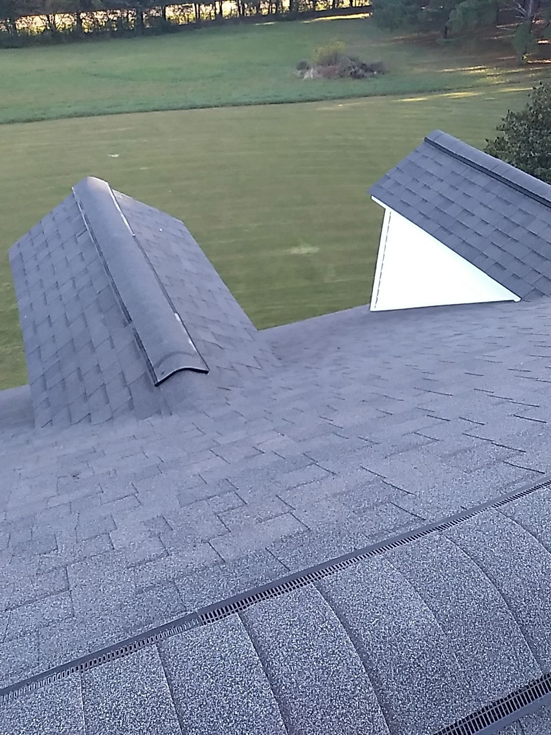 Residential Roofing Installation using Owens Corning Oakridge- Williamsburg Gray by Indigo State Roofing