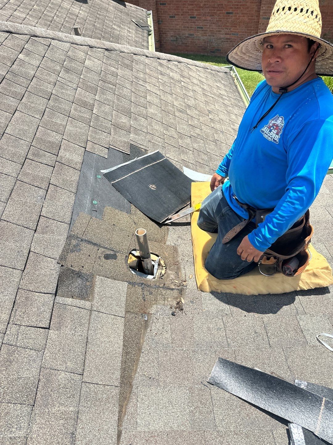 Hail Damage using Owen's Corning Duration (Lifetime) Shingles by Roof Repair Company