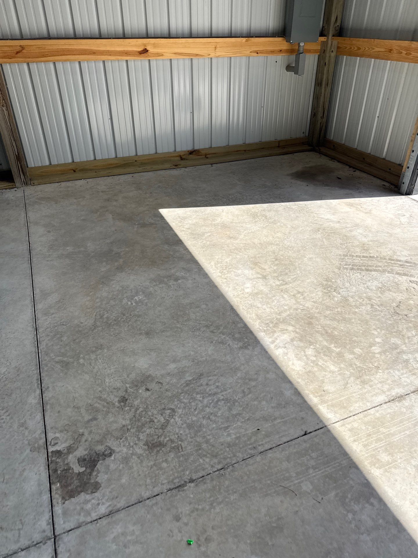 Industrial Minimalism: Simiron Grind & Clear Finish by Performance Floors & Coating