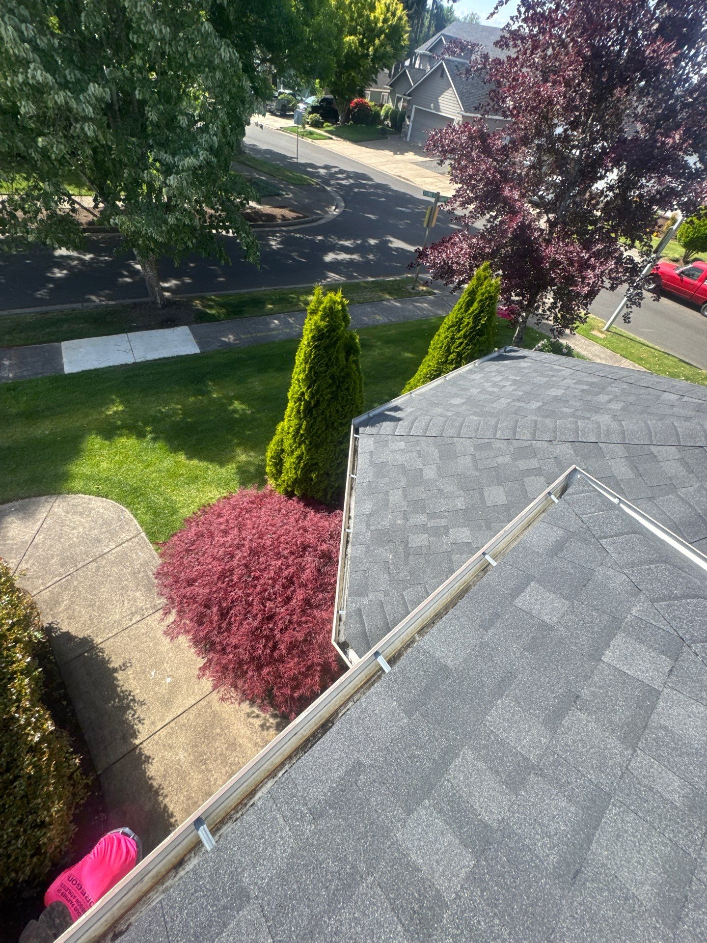 Residential Reroof Featuring Owens Corning Architectural Shingles in Eugene by BEST Roofing & Waterproofing