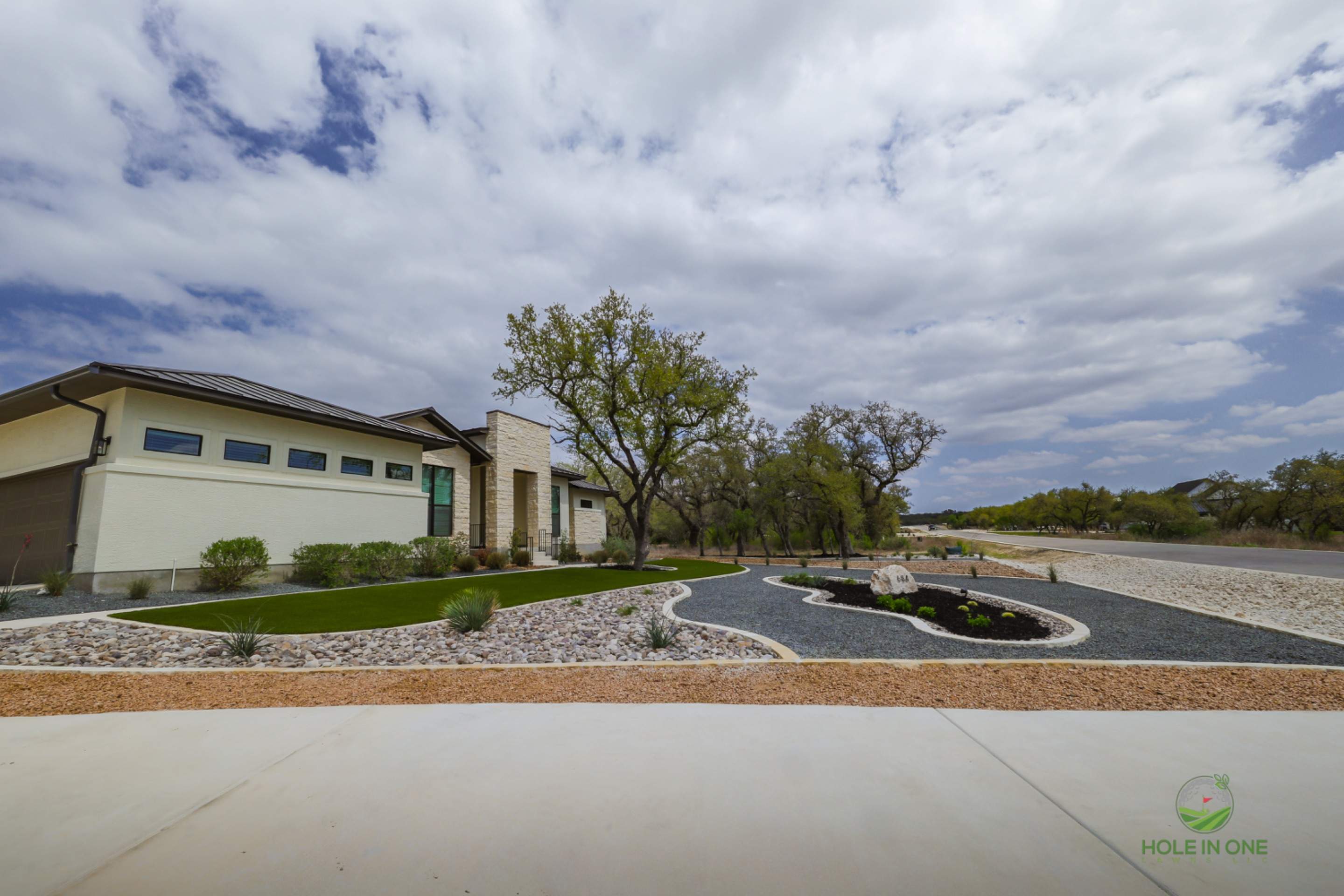 Belle Oaks, Bulverde TX by Hole In One Lawns, LLC