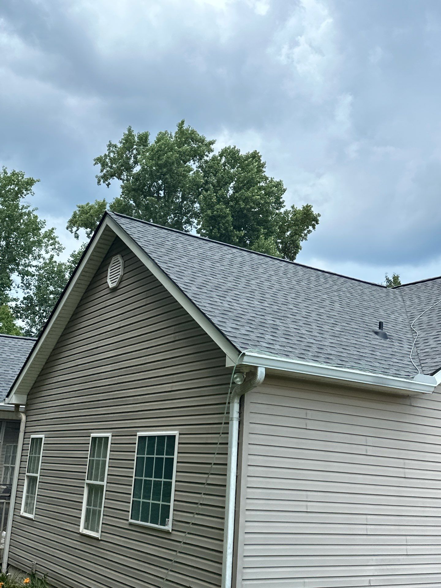 The Hammonds by United Contracting and Roofing