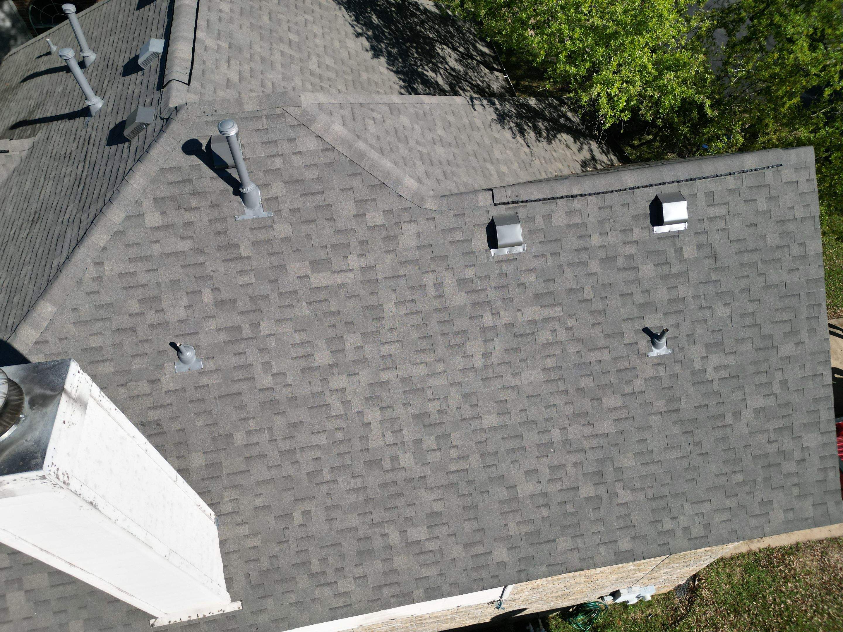 Weathered Wood - Malarkey Highlander by RoofsOnly.com