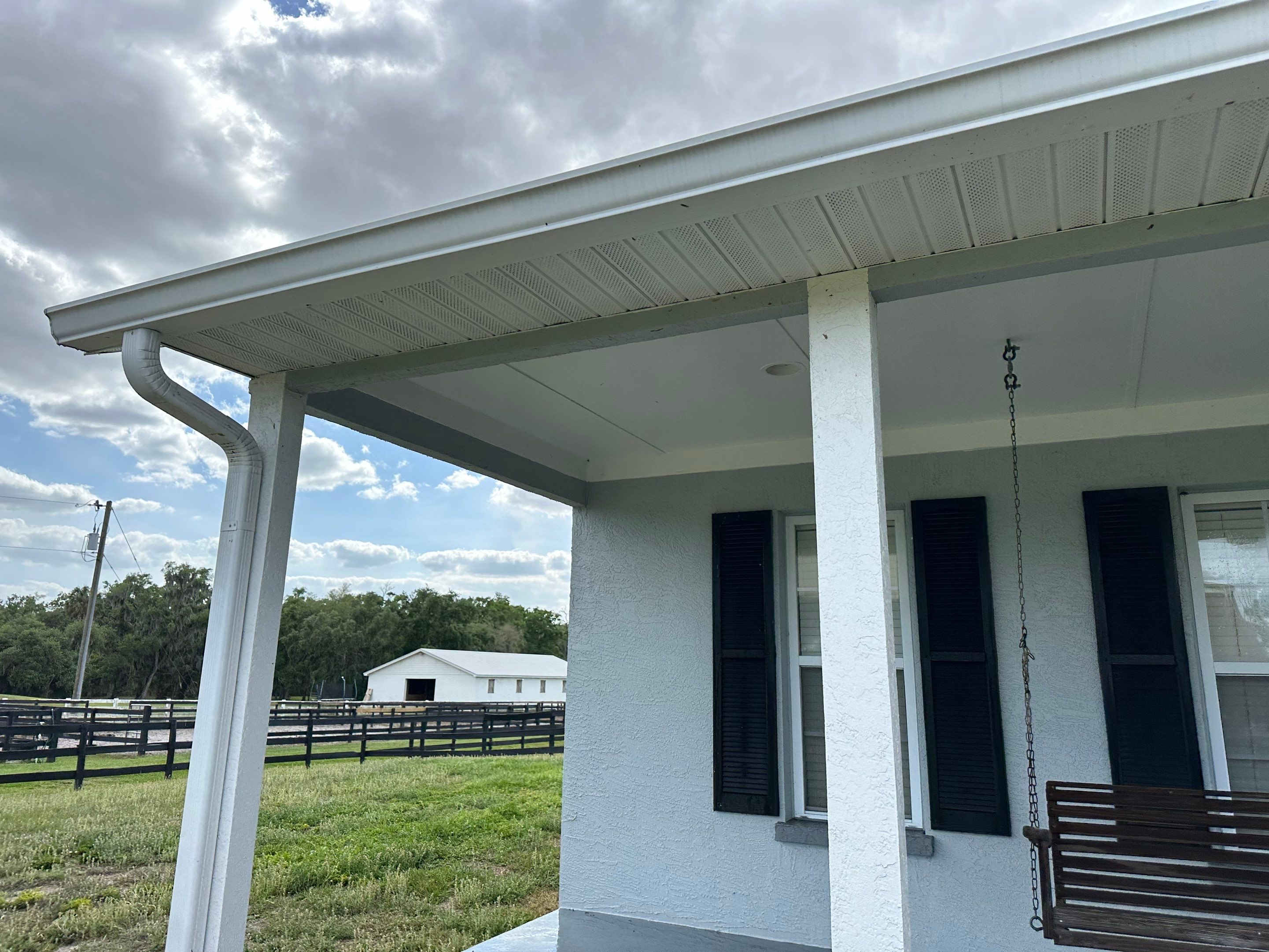 Vinyl Horse Fence & Concrete Pier Cleaning at Lesley Cox Equestrian, Parrish, FL | Sunshine AquaWash by Sunshine AquaWash