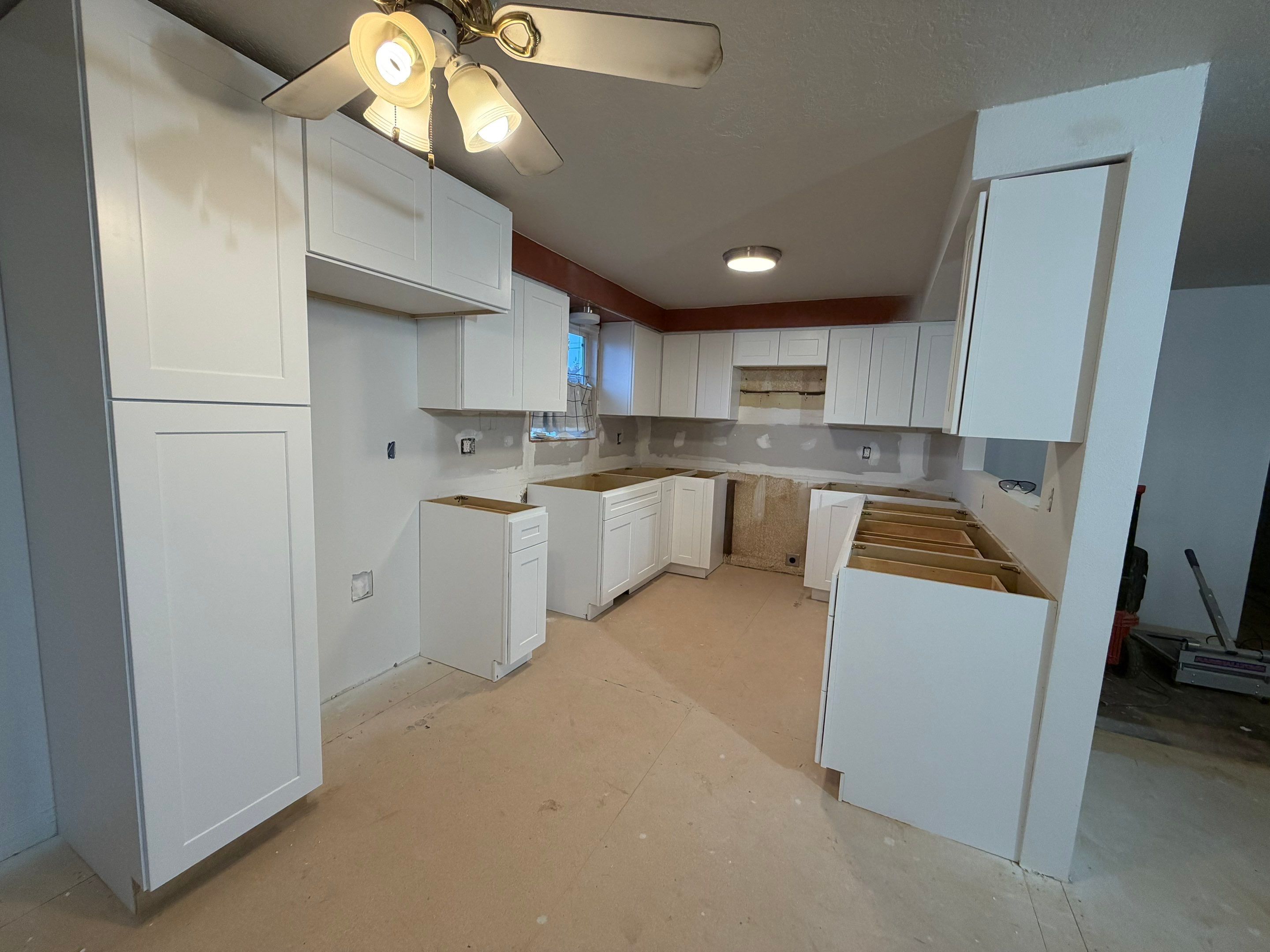 Kitchen Remodeling by Handyman State LLC